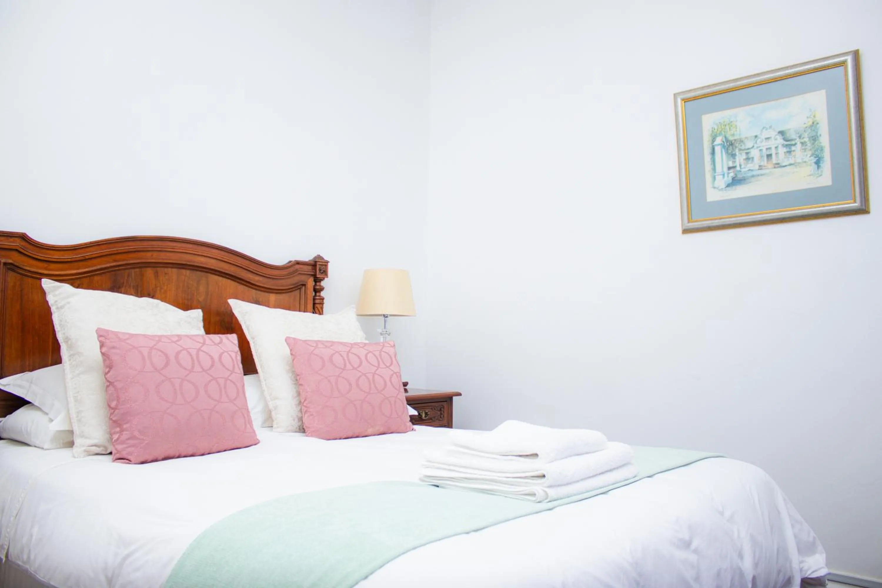 Bed in Roseland House