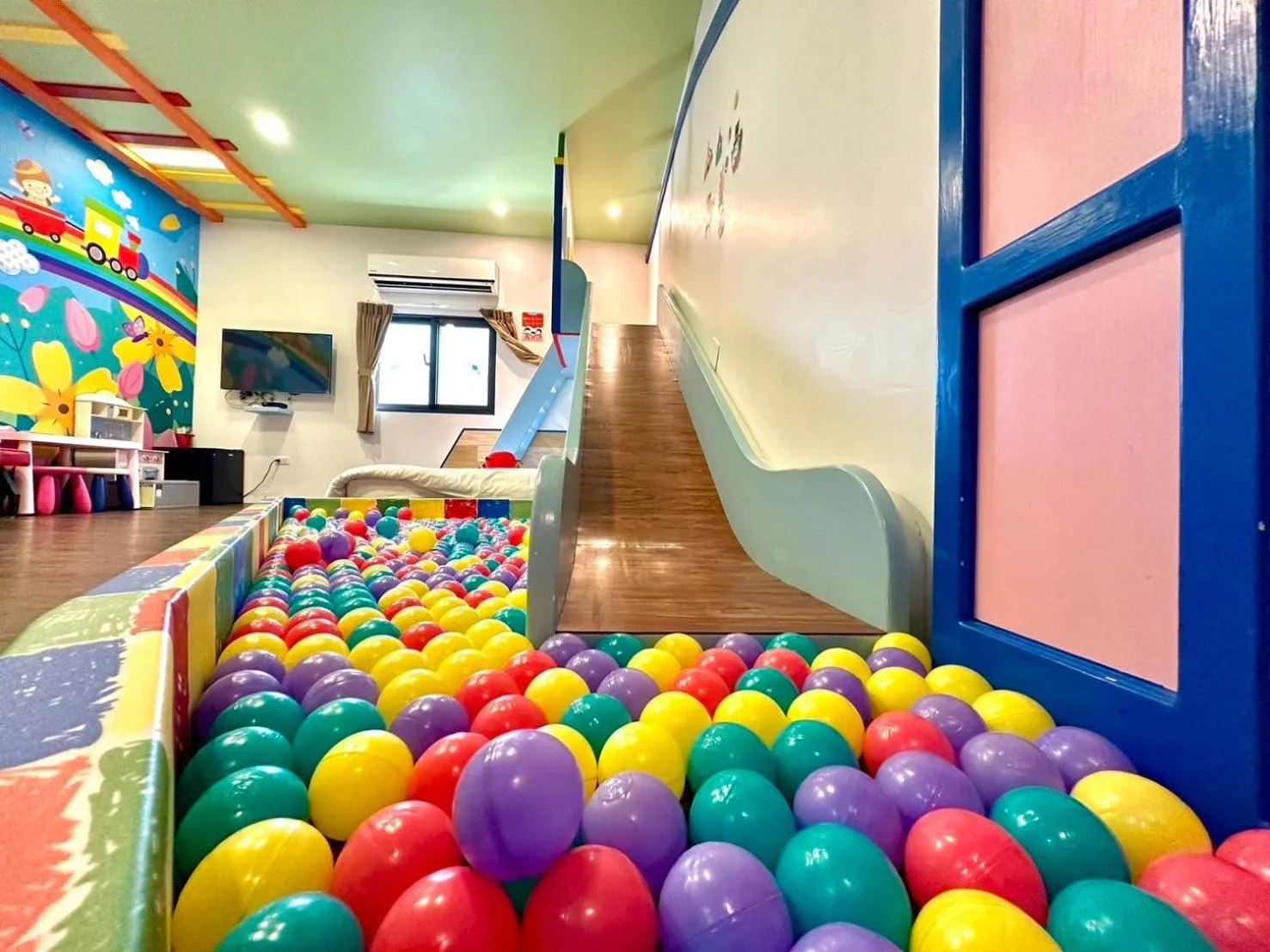 Kids's club in Little Apple B&B