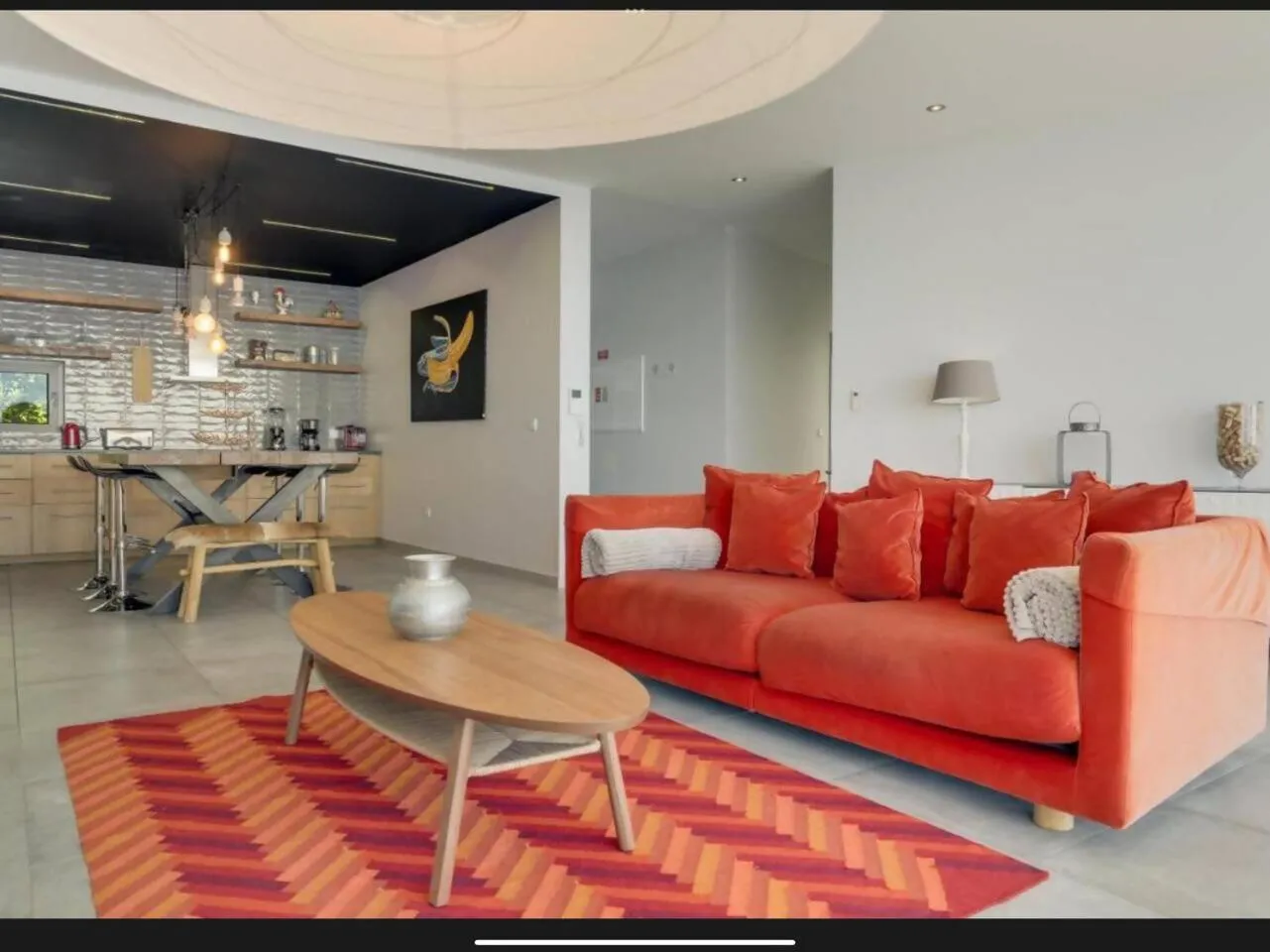 Living room in Villa Rubydom by Turin