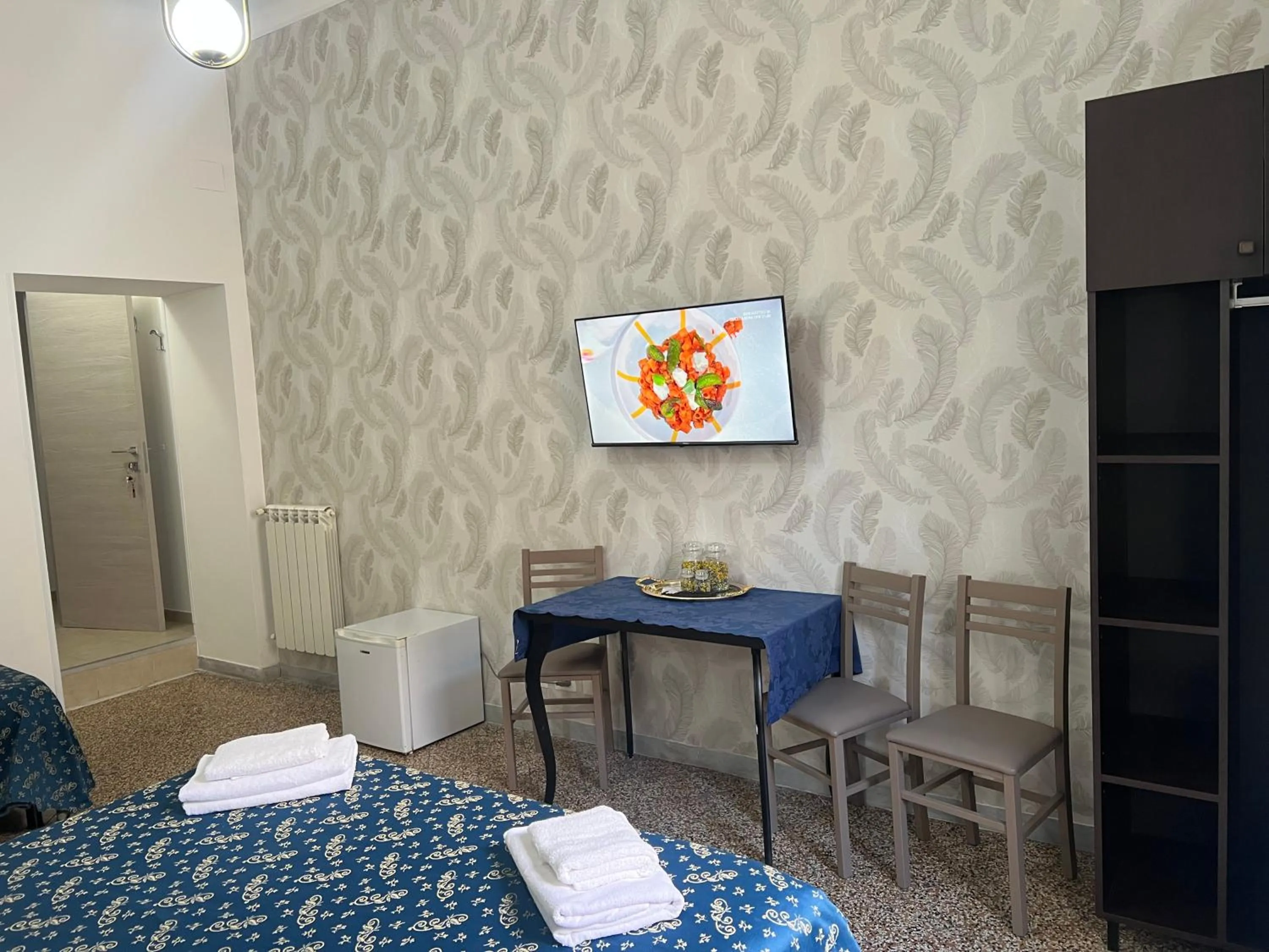 Bed in Ines Downtown B&B