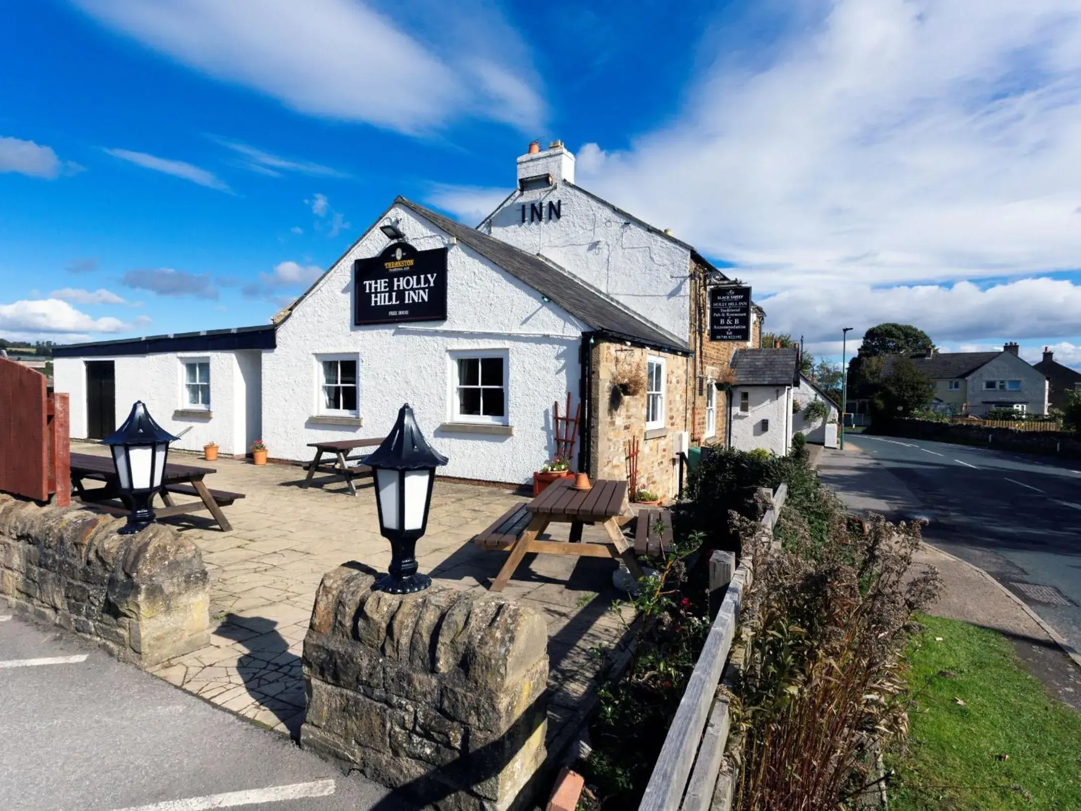 Property building in The Holly Hill Inn Property building in The Holly Hill Inn