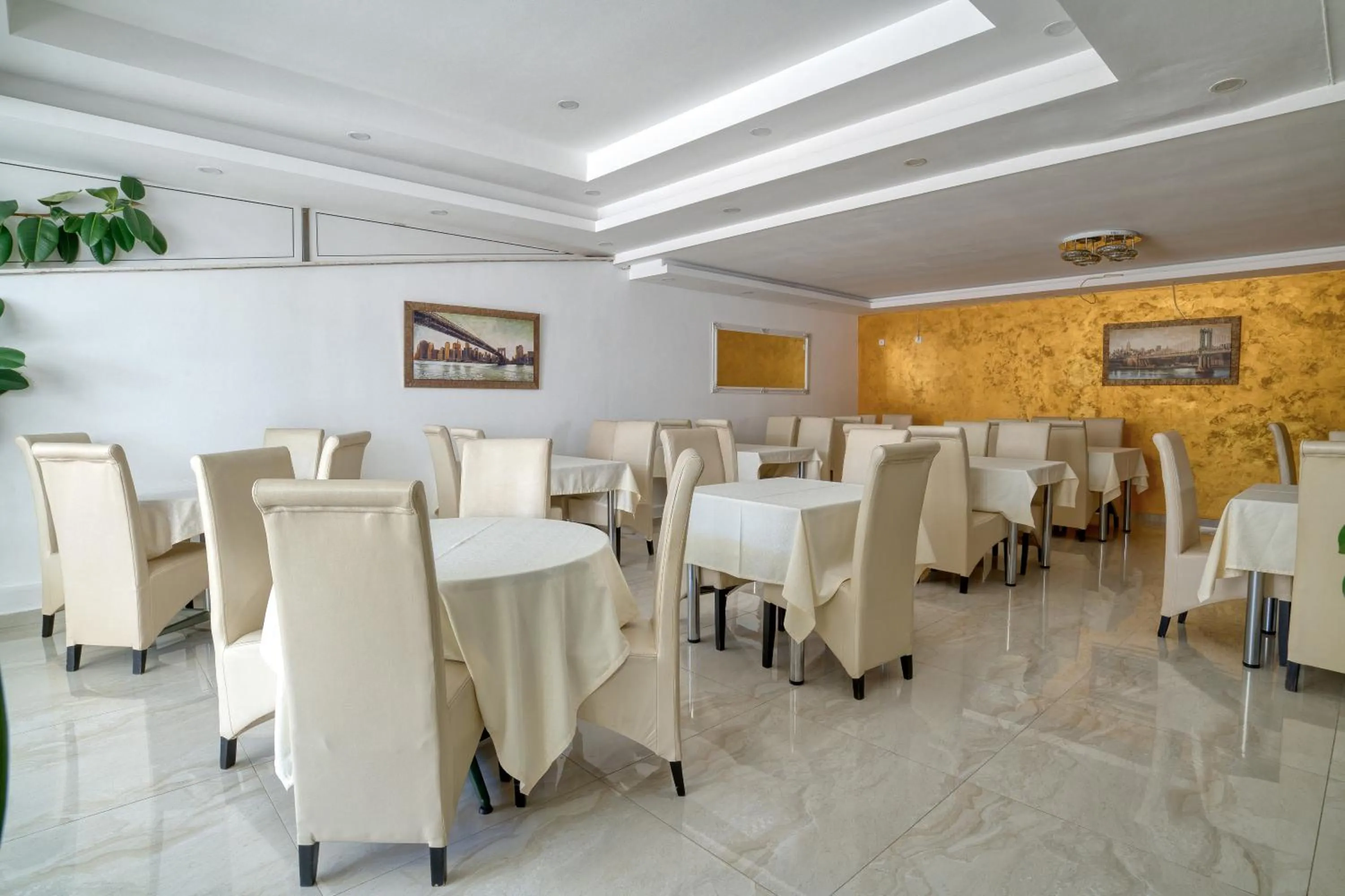 Restaurant/places to eat in Aqua Lounge Aparthotel Ulcinj
