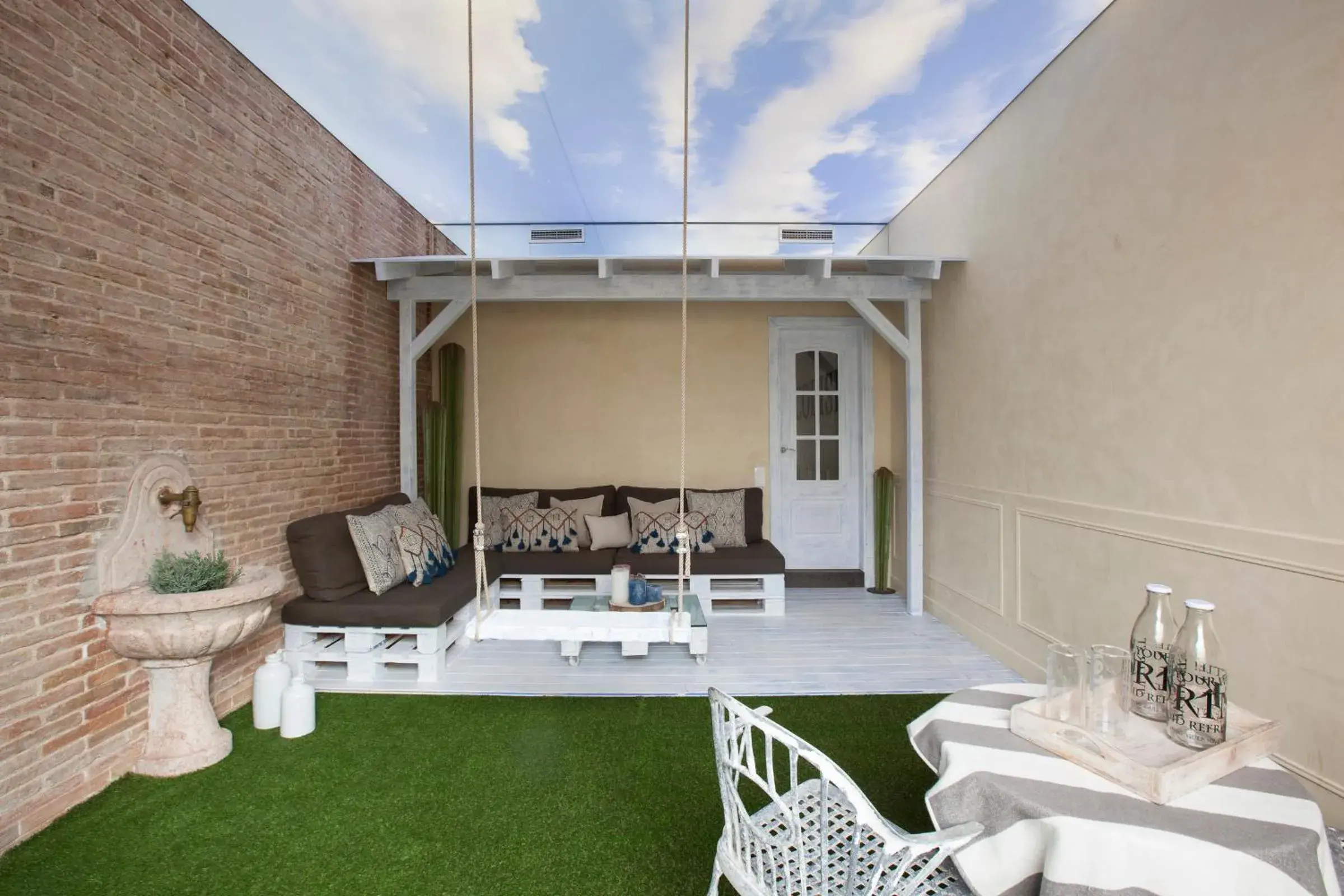 Enjoybcn Coliseum Apartments Enjoybcn Coliseum Apartments