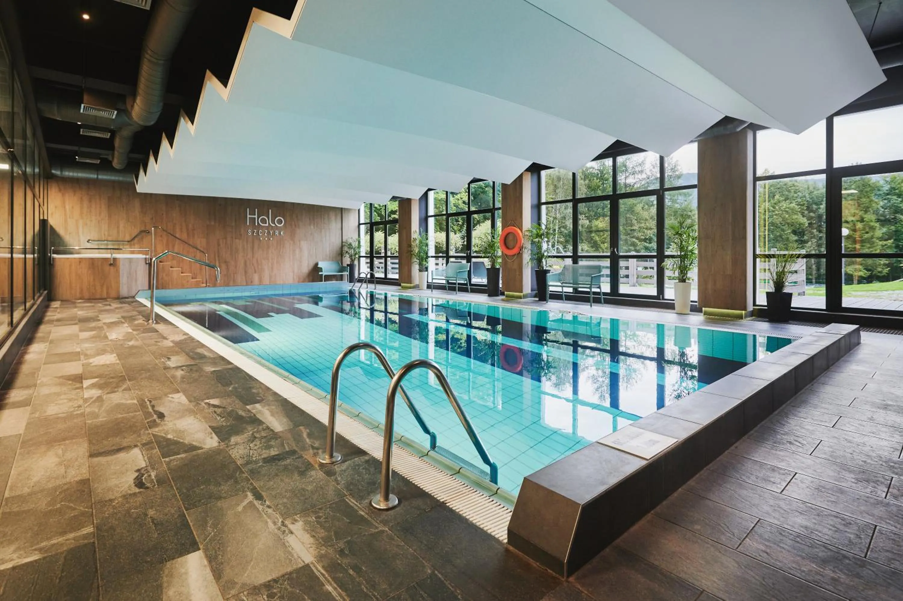 Pool view in Hotel Halo Szczyrk