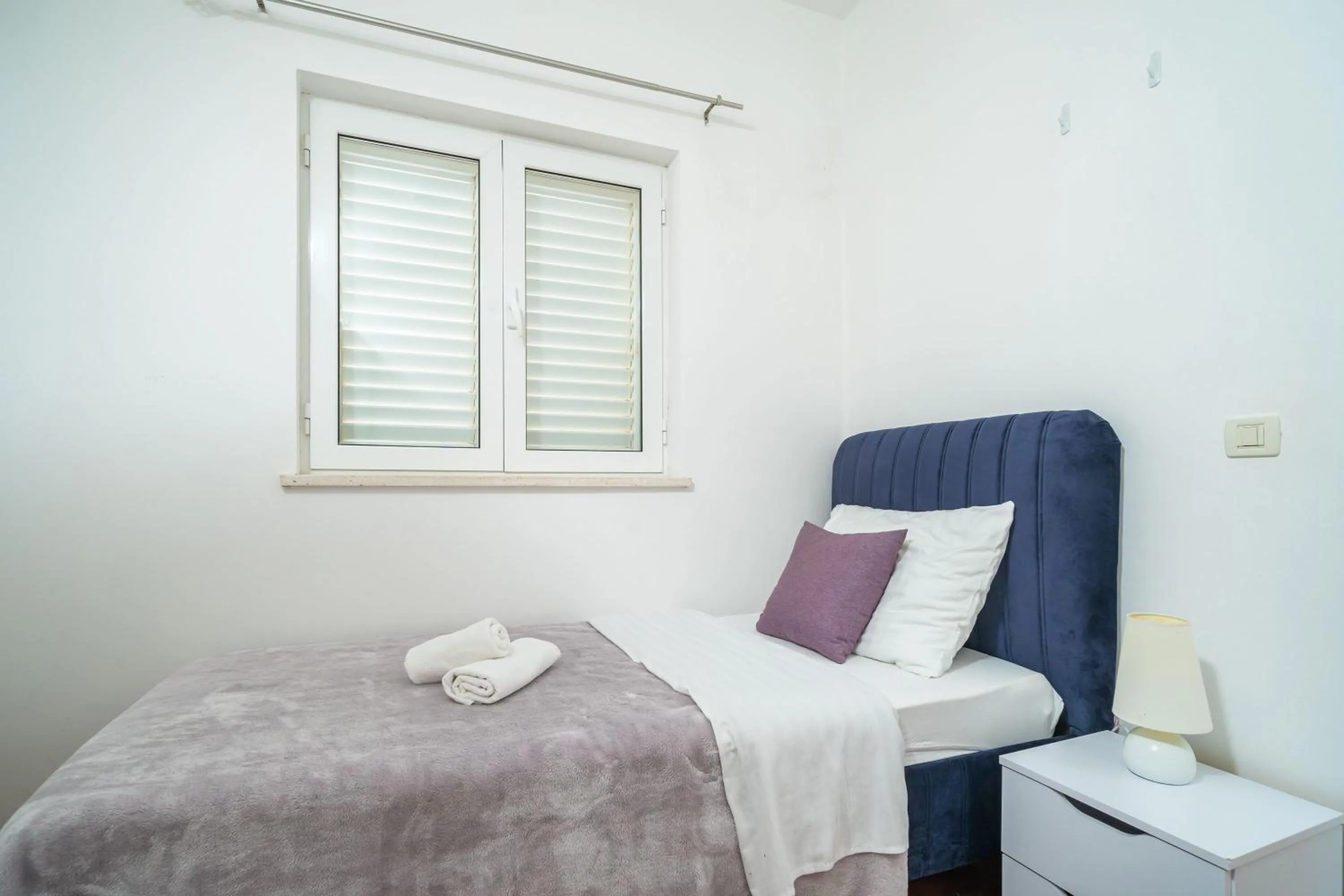 Bedroom, Bed in Apartments Isabora