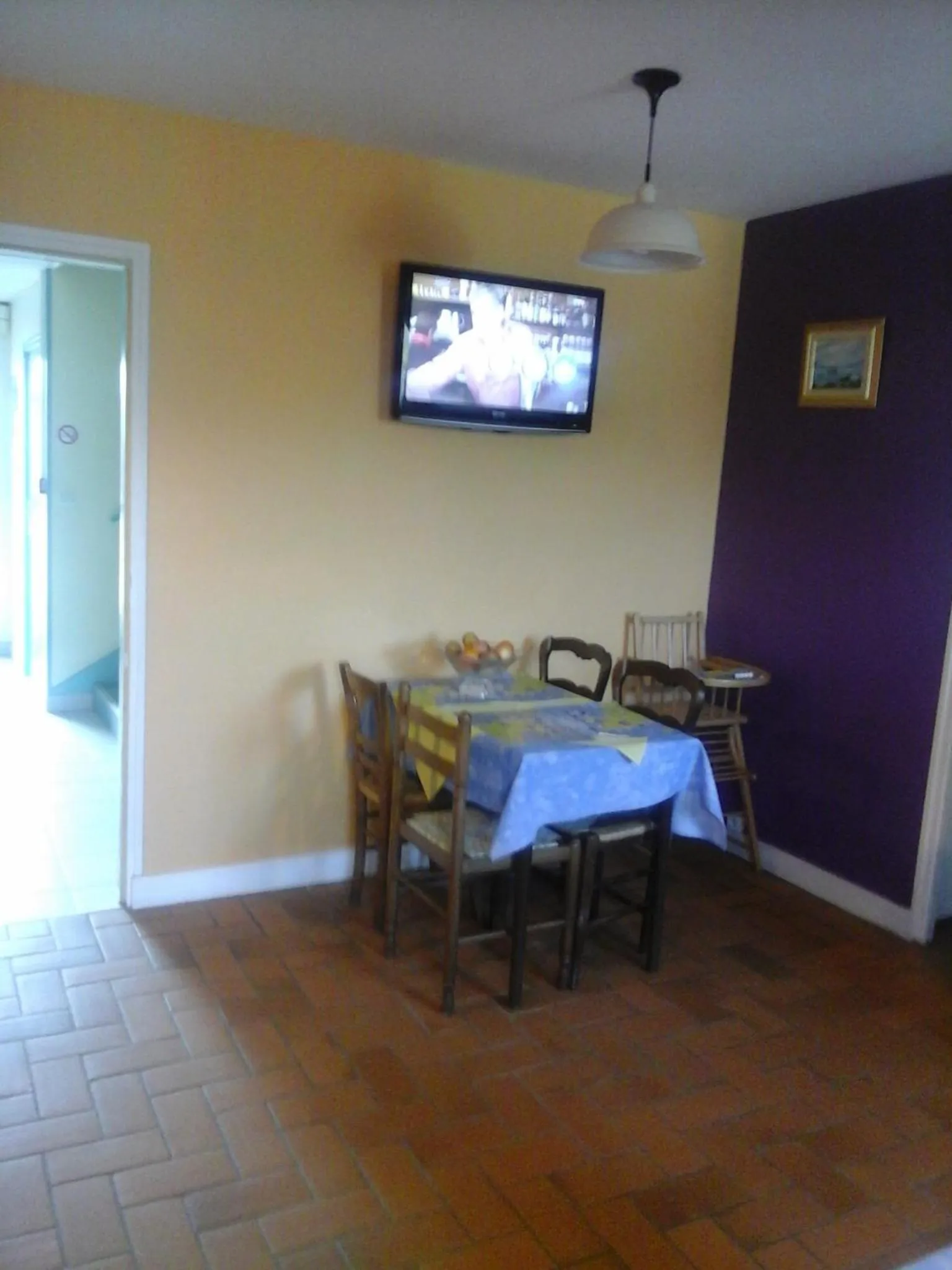 Day in Hôtel l'Eden