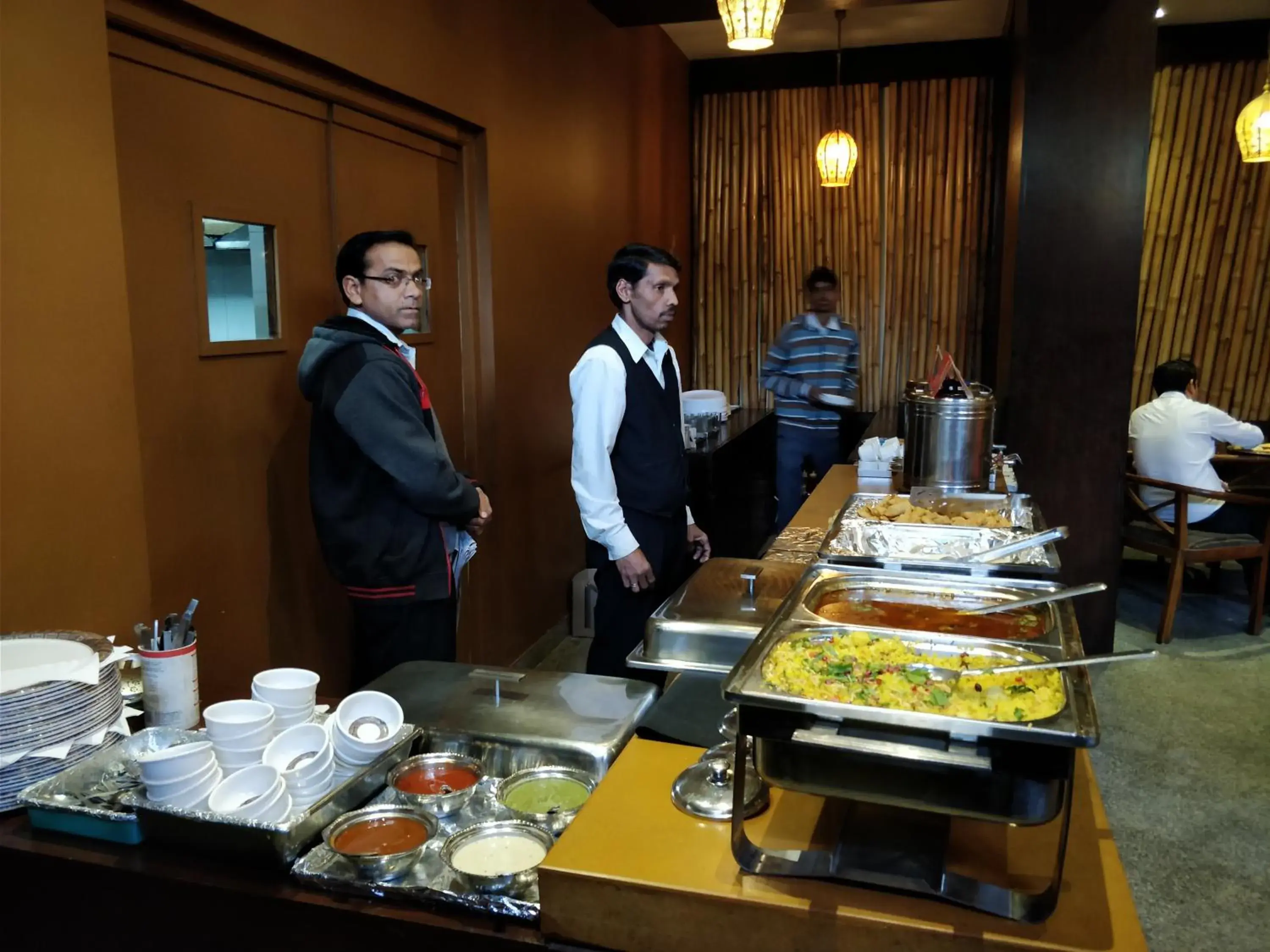 Breakfast in Hotel Mount Regency Breakfast in Hotel Mount Regency