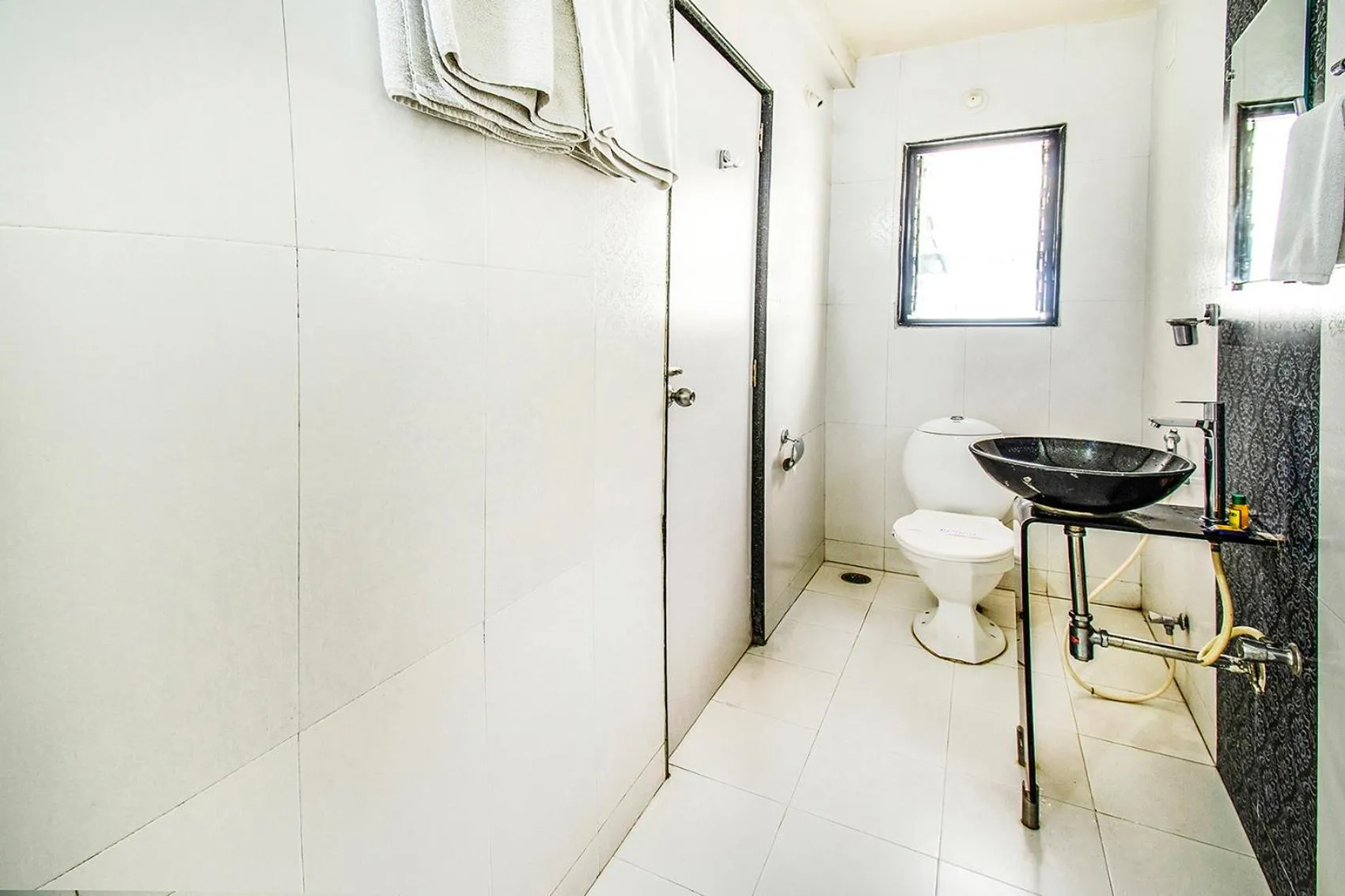 Bathroom in FabHotel Prime Sanket Inn