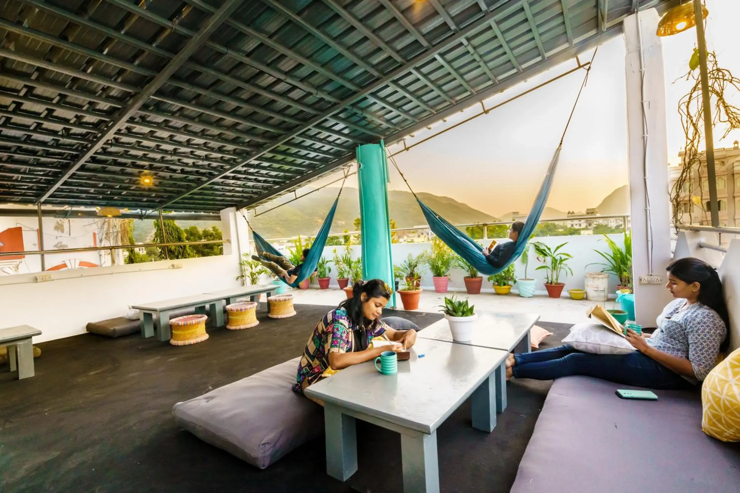 Restaurant/places to eat in Zostel Pushkar Restaurant/places to eat in Zostel Pushkar