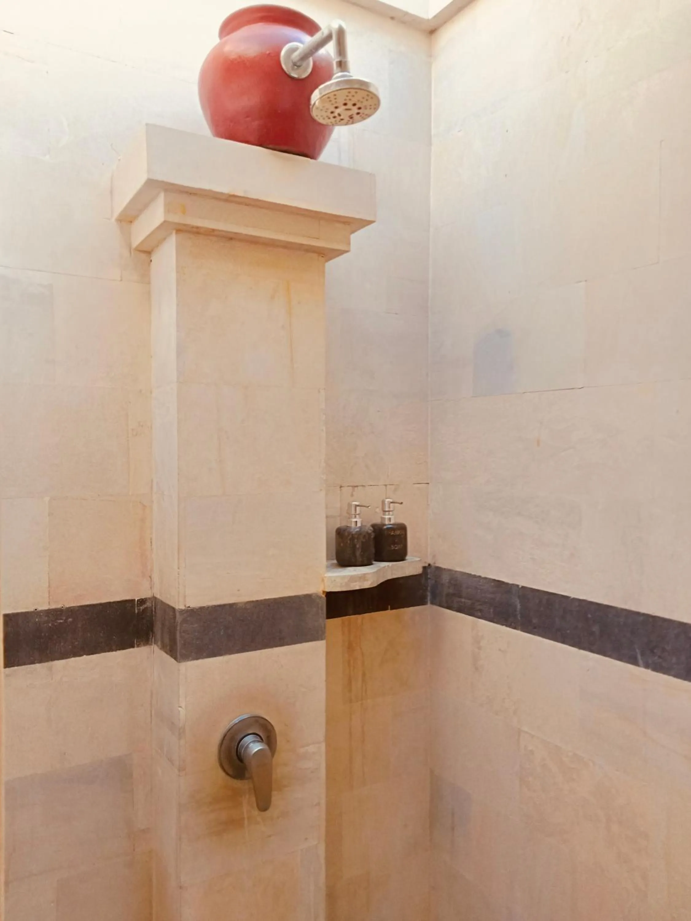Bathroom in Shankara Parada Villas