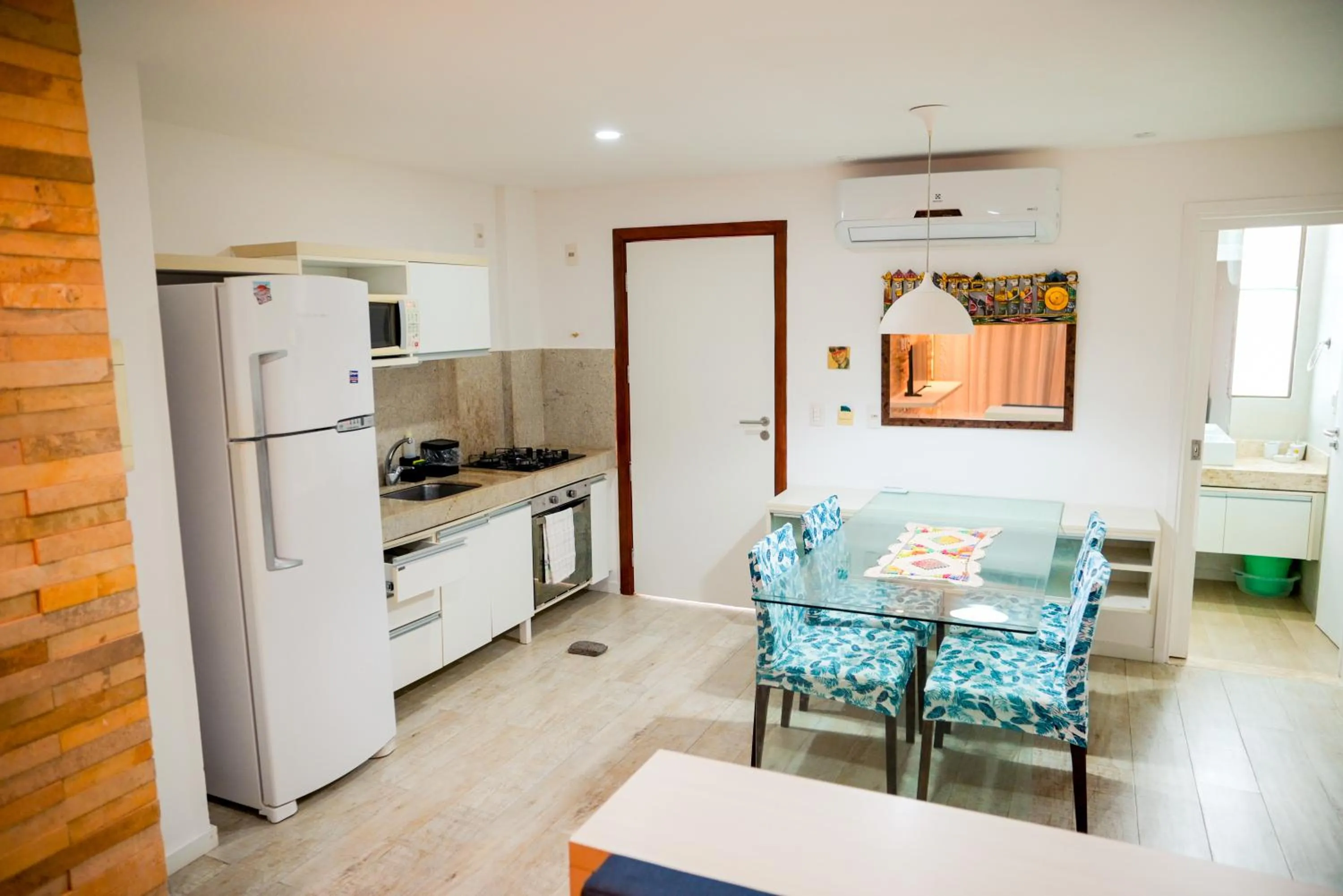 Kitchen or kitchenette in Waterfront Apart Hotel
