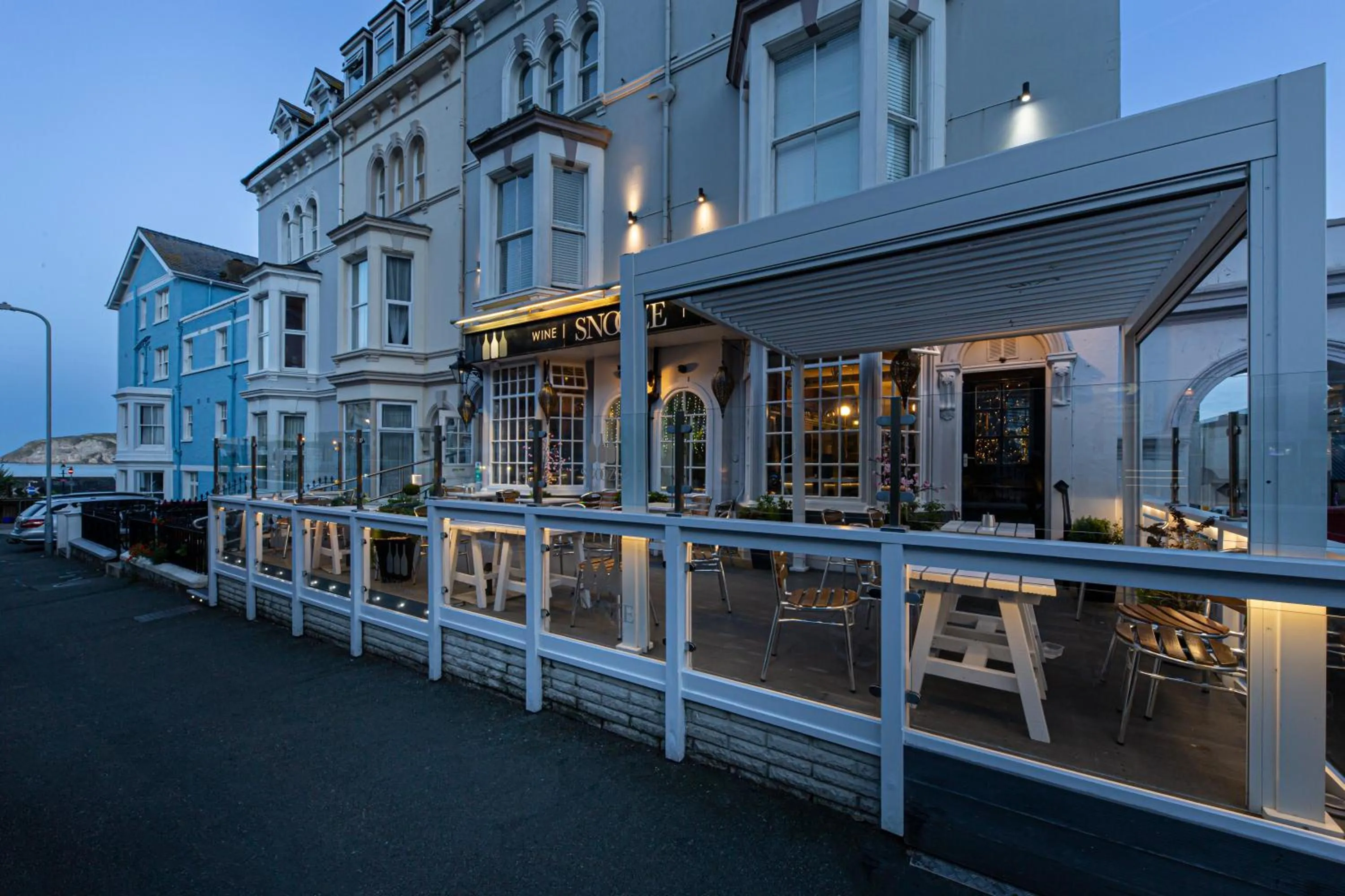 Property building in Snooze