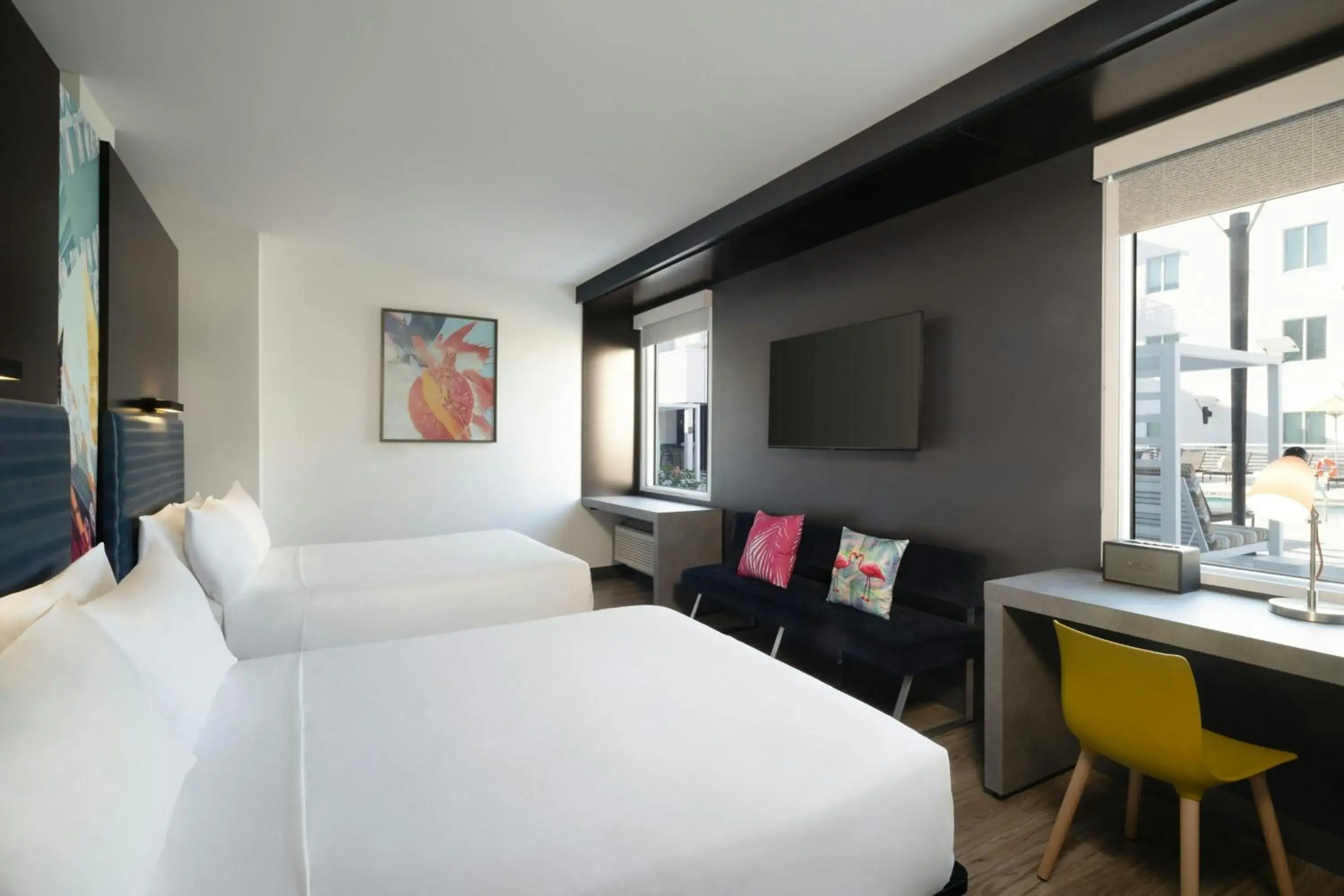 Splash Double Queen with 2 Queen Beds - Poolside view in Aloft Sarasota Splash Double Queen with 2 Queen Beds - Poolside view in Aloft Sarasota