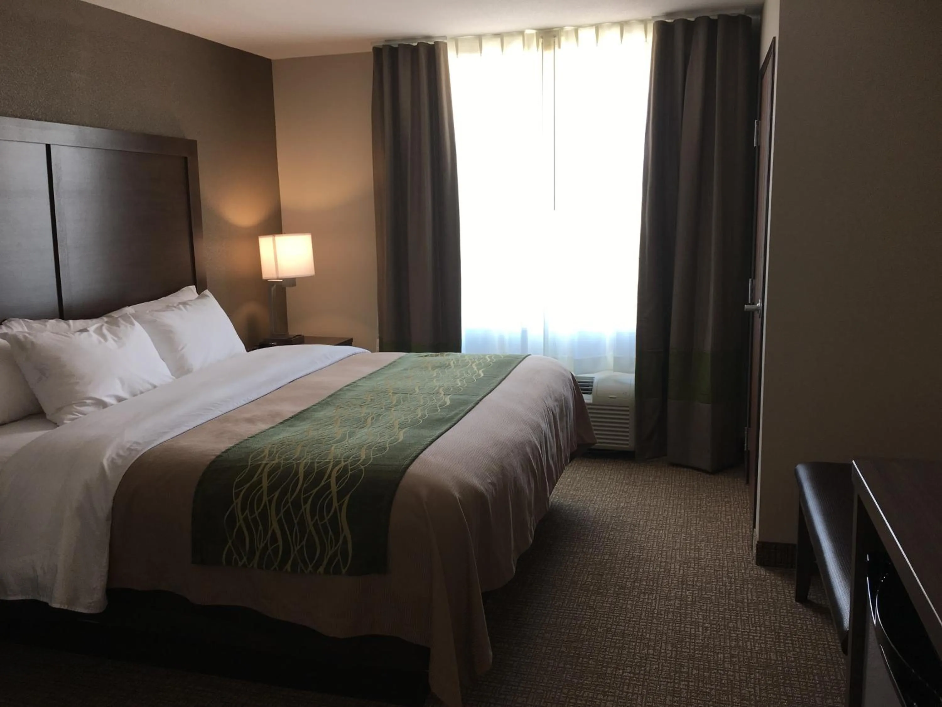 Bedroom, Bed in Comfort Inn & Suites Snyder