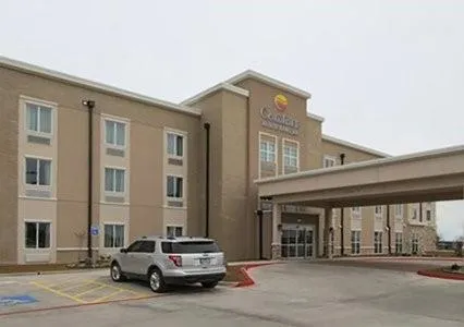 Facade/entrance in Comfort Inn & Suites Snyder