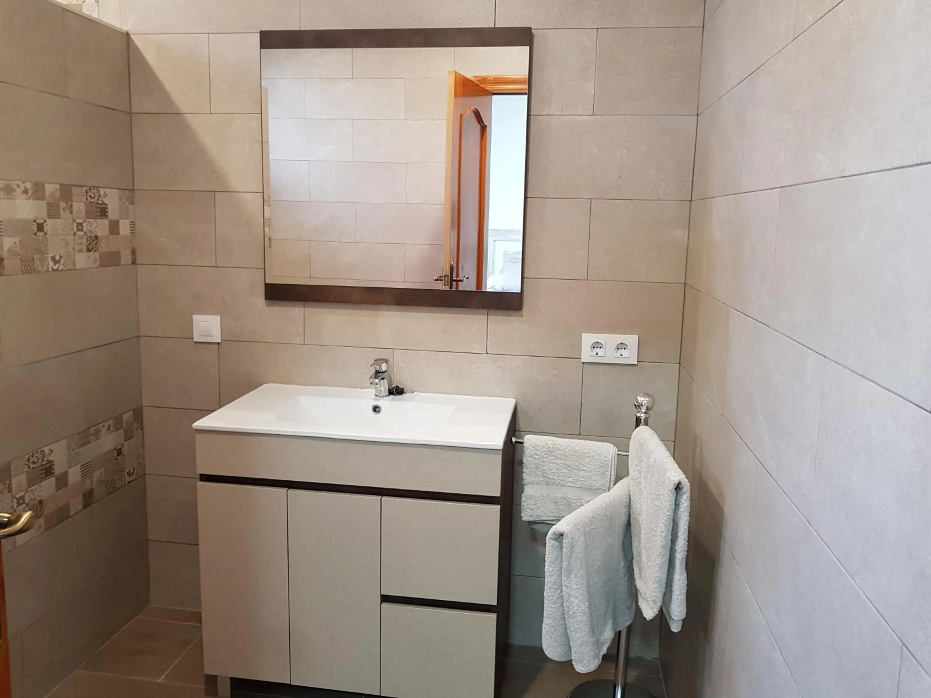 Bathroom in El Manantial B&B