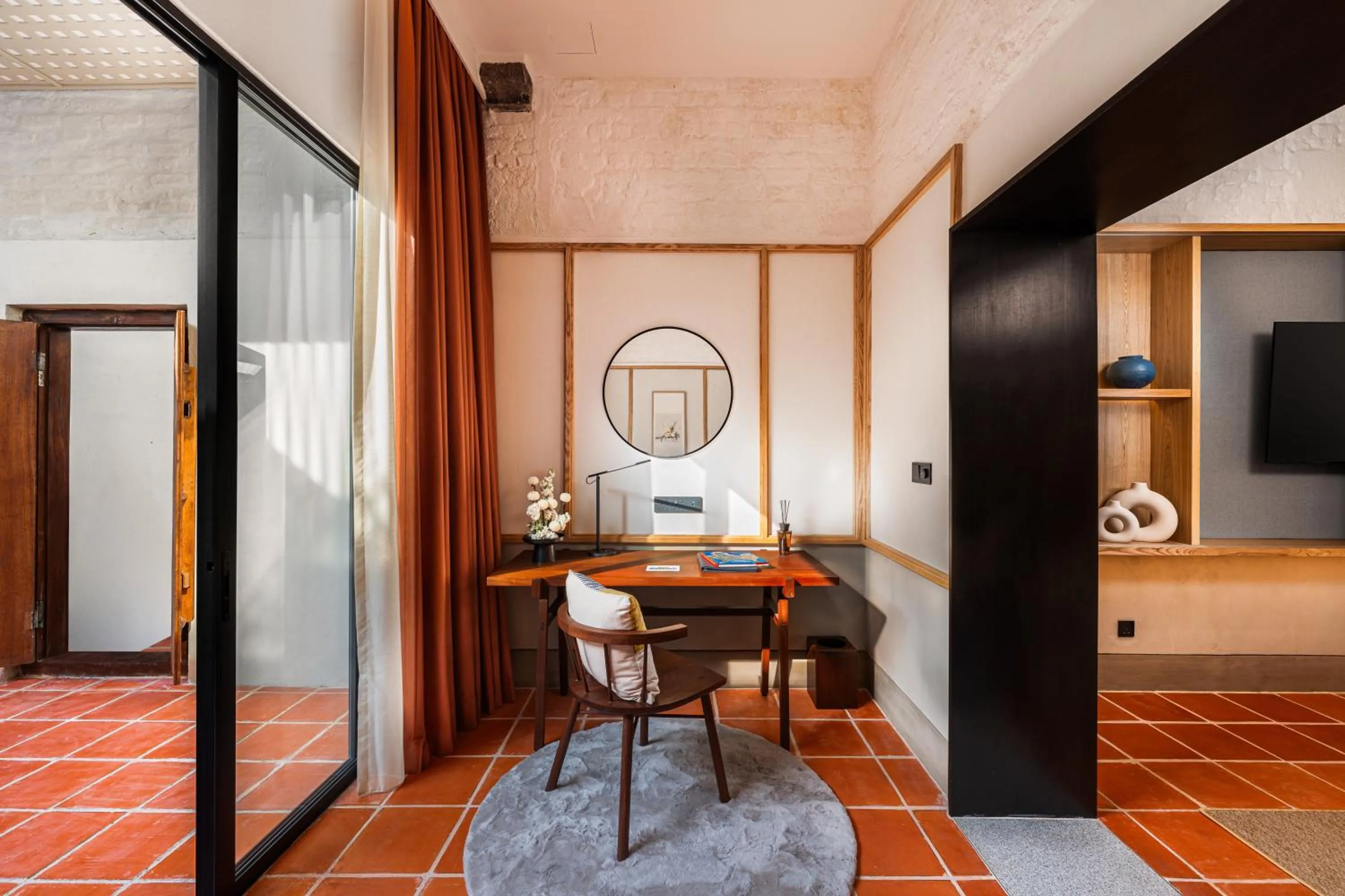 Seating area in Cheong Fatt Tze - The Qing Suites