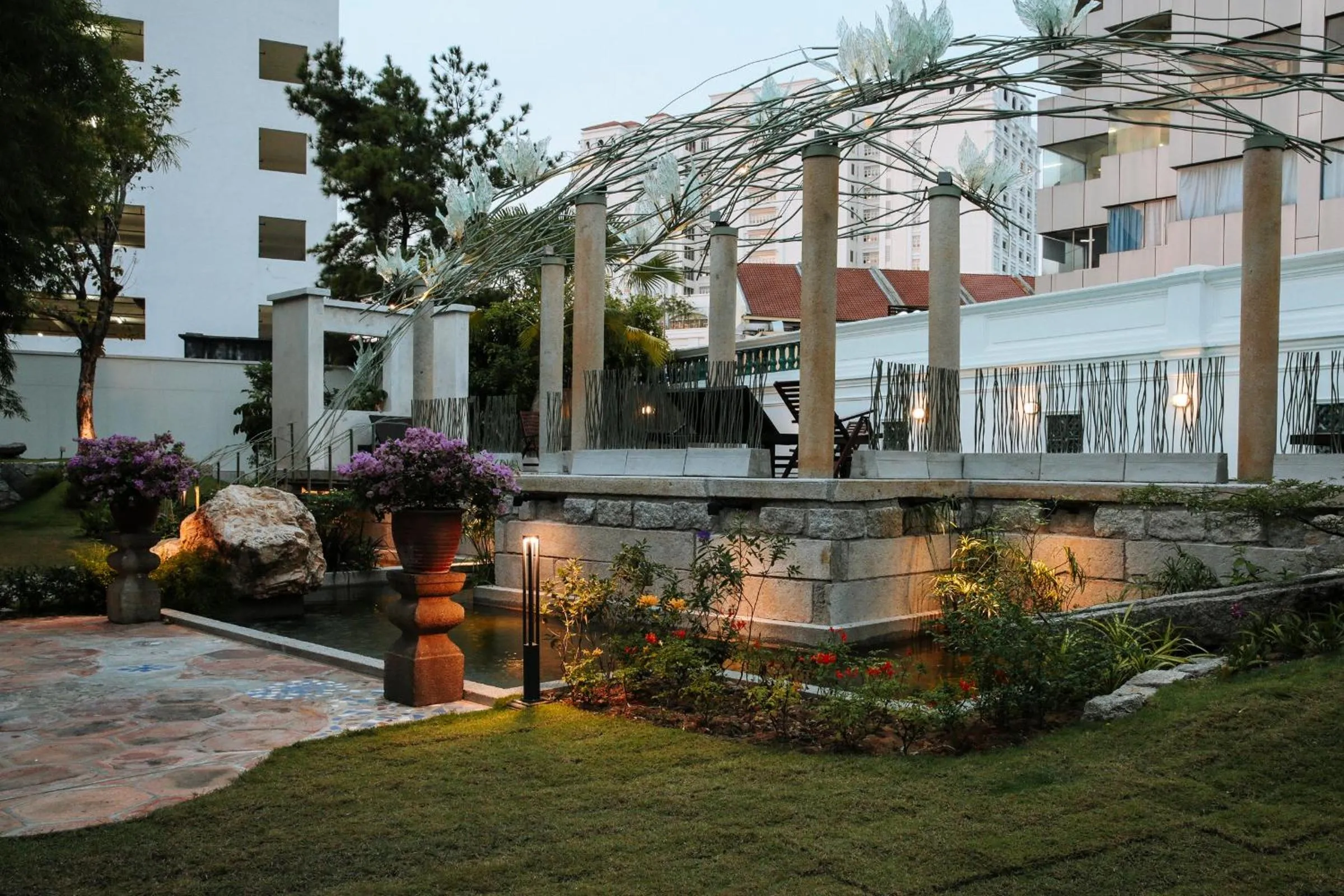 Swimming pool in Cheong Fatt Tze - The Qing Suites