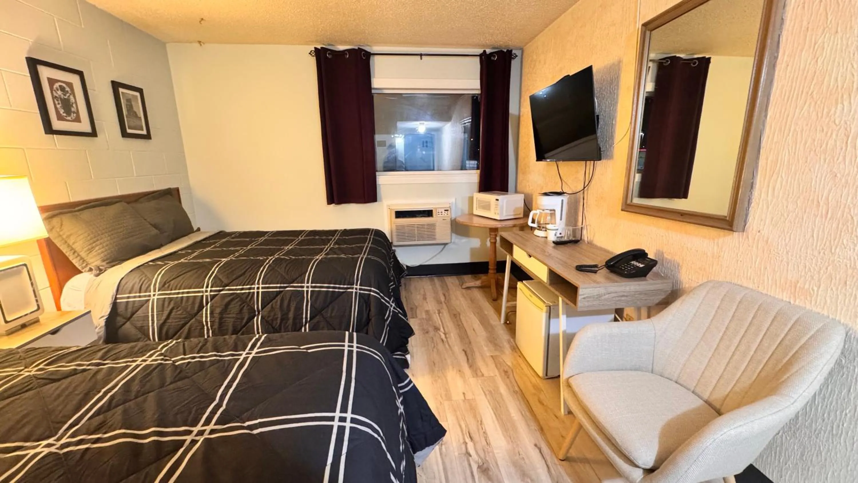 Bed in Confederation Inn