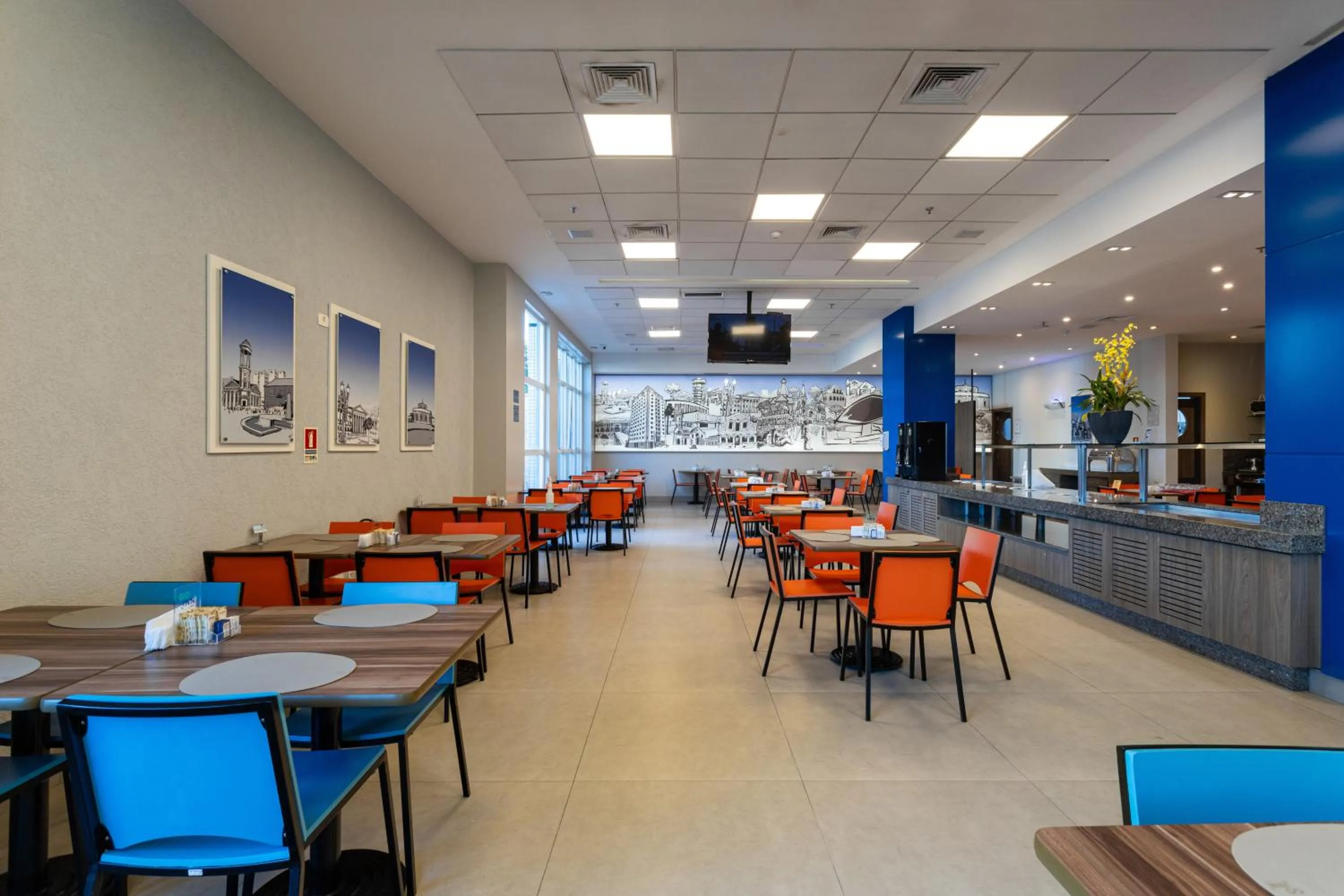 Restaurant/places to eat in Go Inn Hotel Curitiba