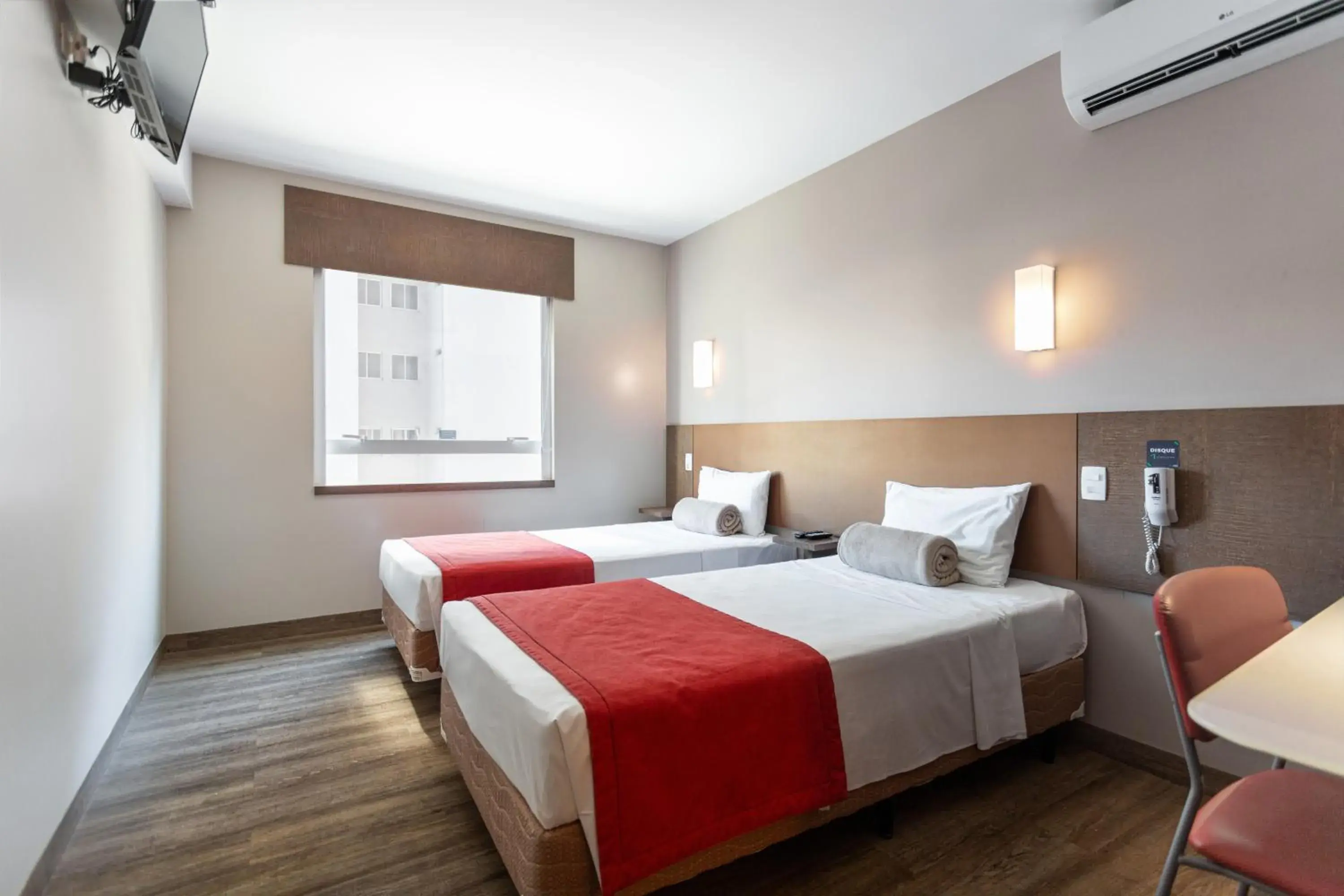 Bedroom, Bed in Go Inn Hotel Curitiba Bedroom, Bed in Go Inn Hotel Curitiba