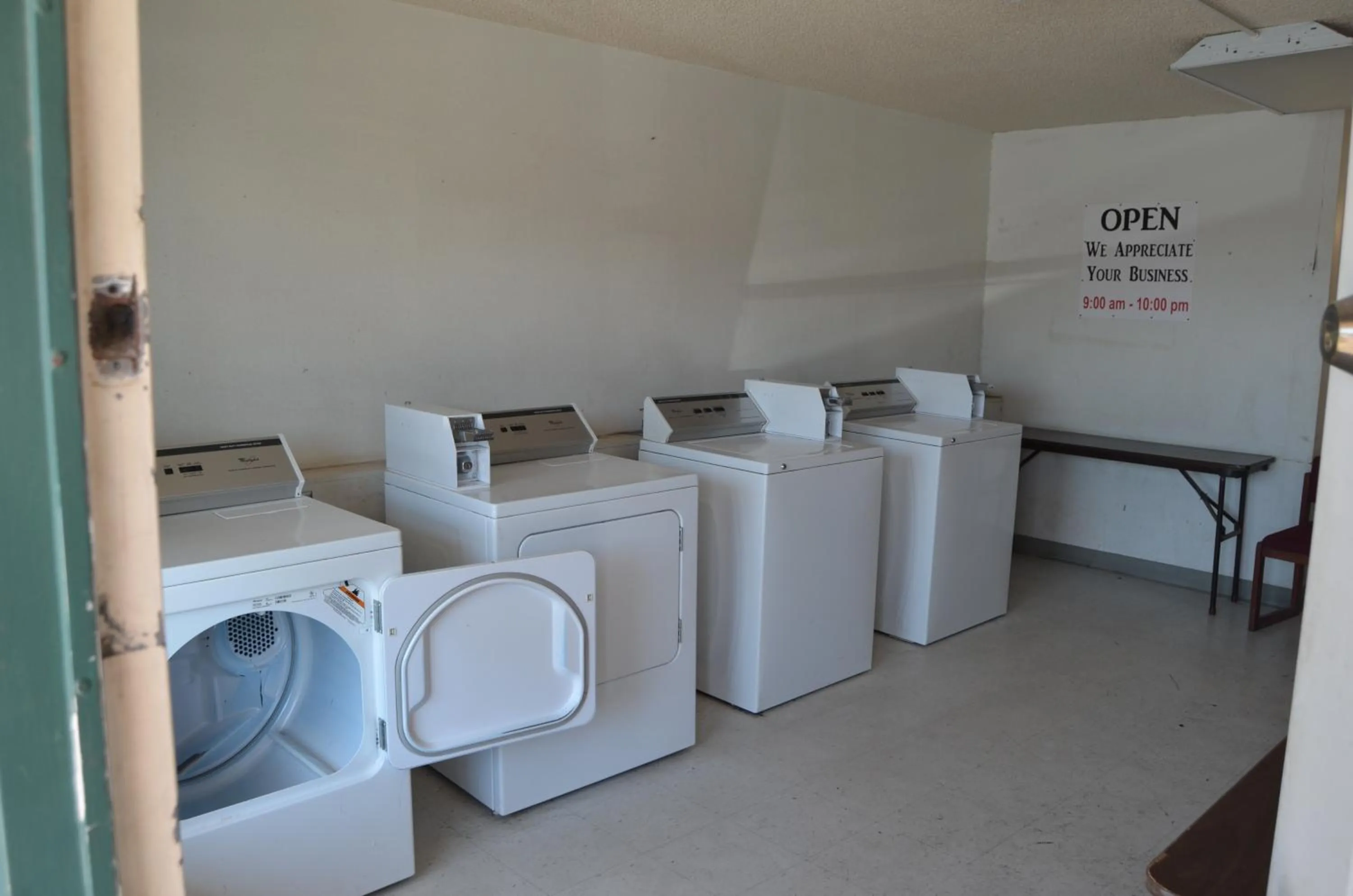 Area and facilities in Plaza Inn