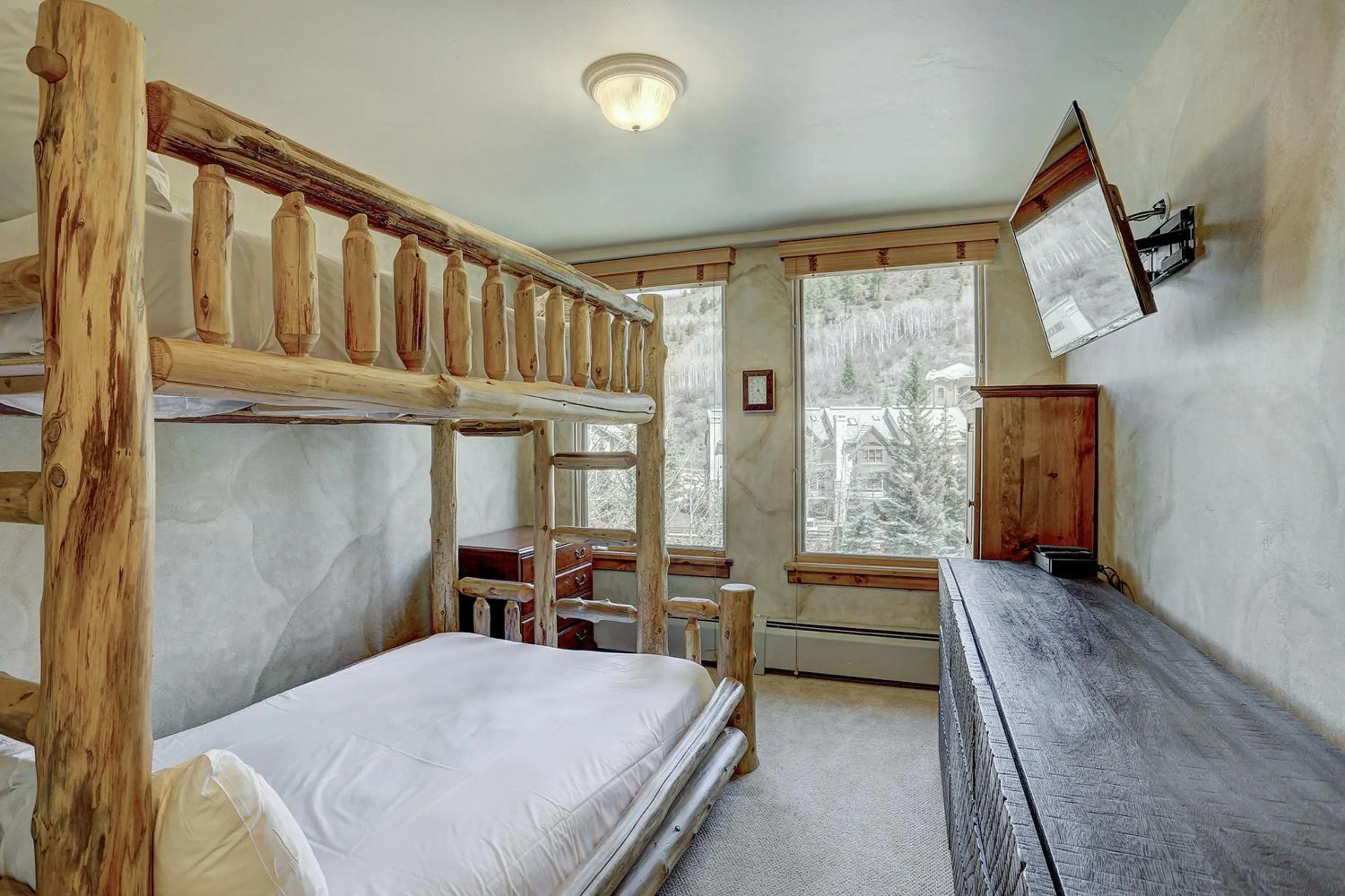 Bedroom, Bed in Elkhorn Lodge
