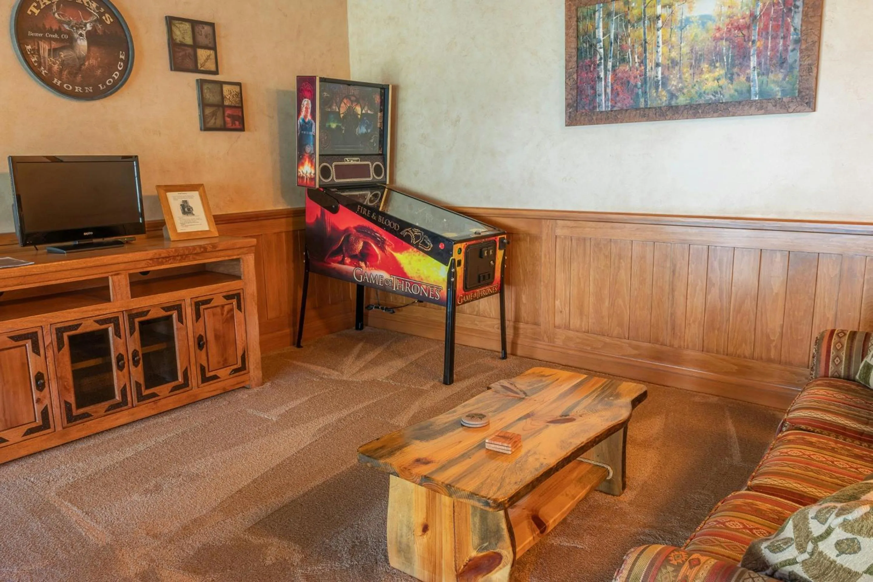 Photo of the whole room in Elkhorn Lodge, A Vail Resorts Property