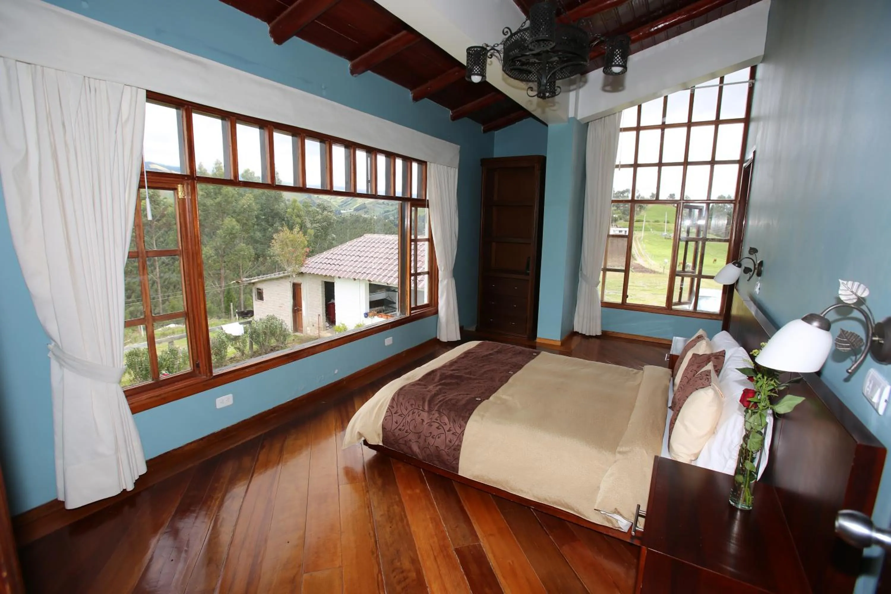 Hosteria Loma Larga Cayambe