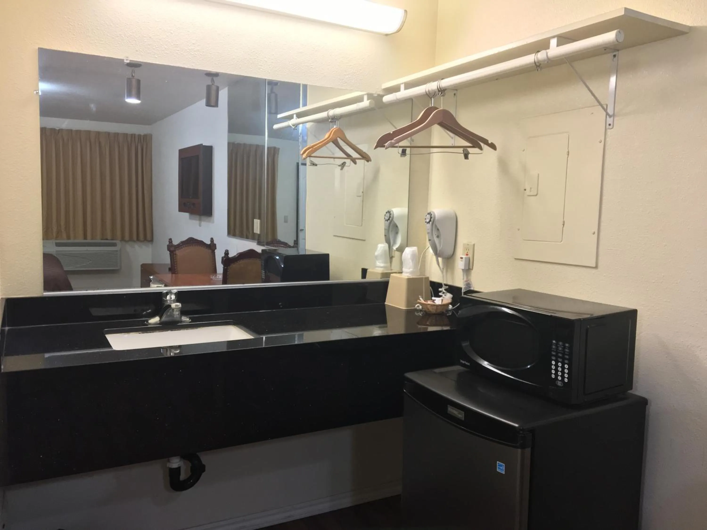 Bathroom in Sierra Inn