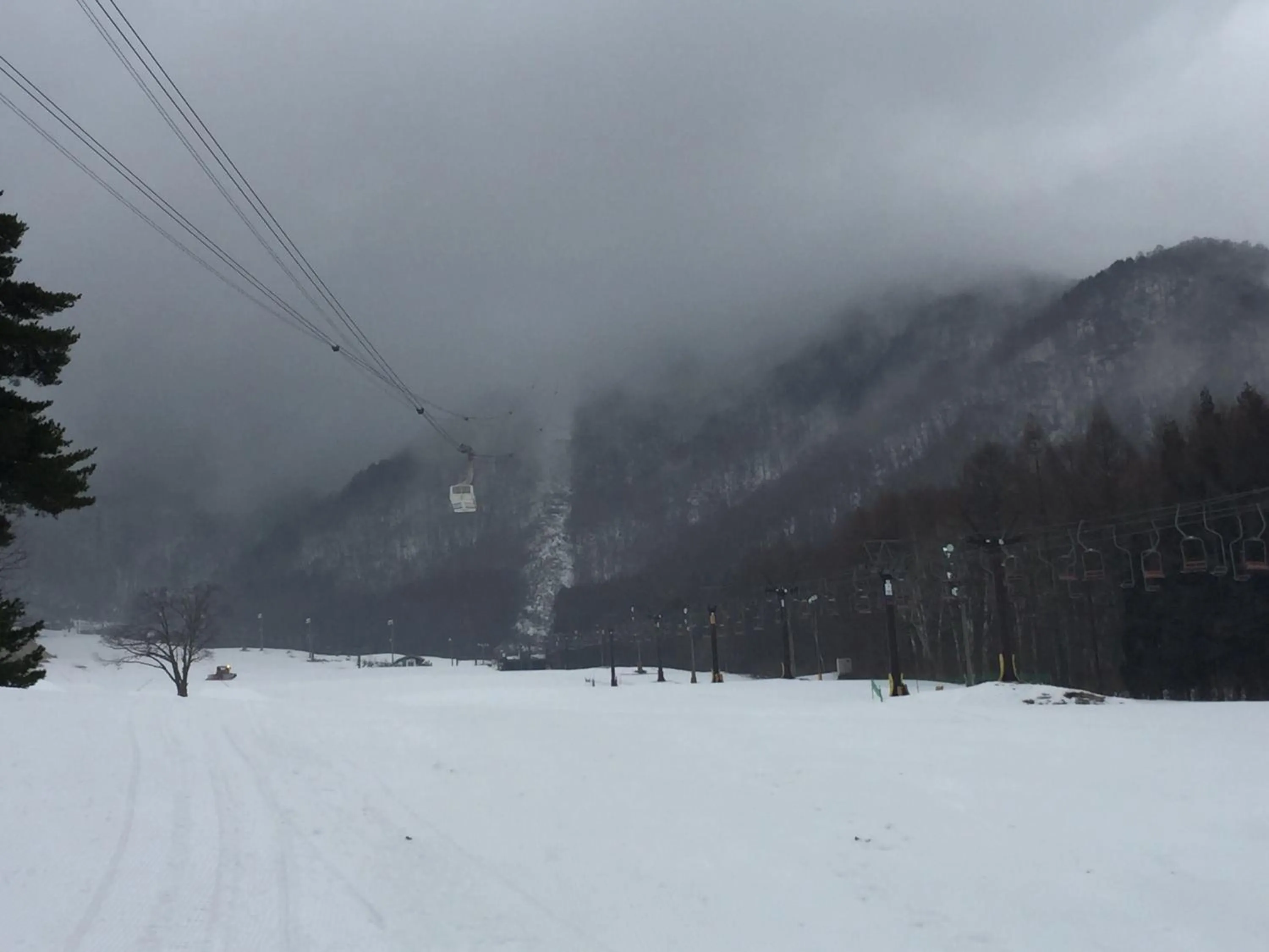 Skiing in Ryuo Park Hotel