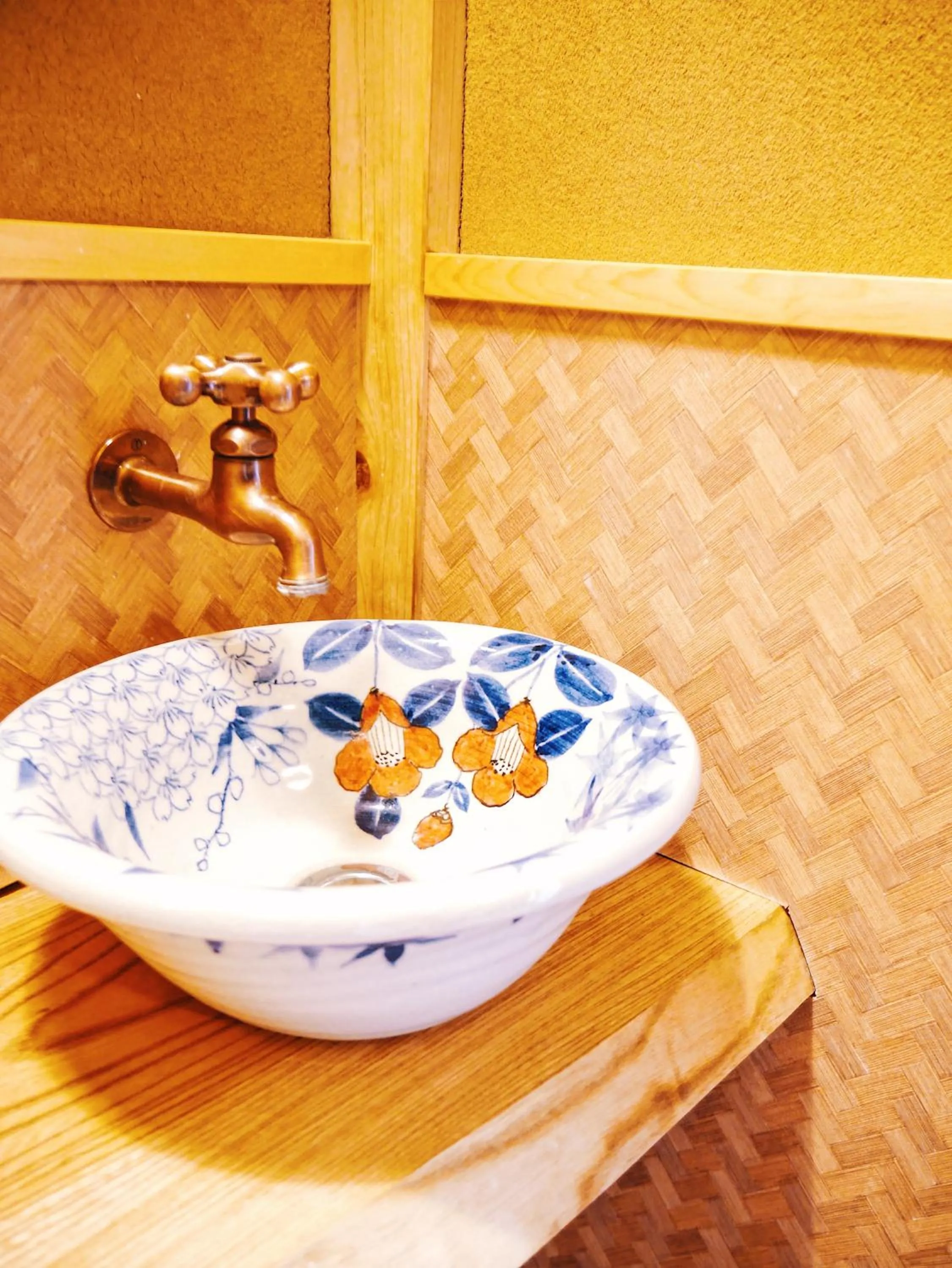 Decorative detail in K's Villa Hida-an