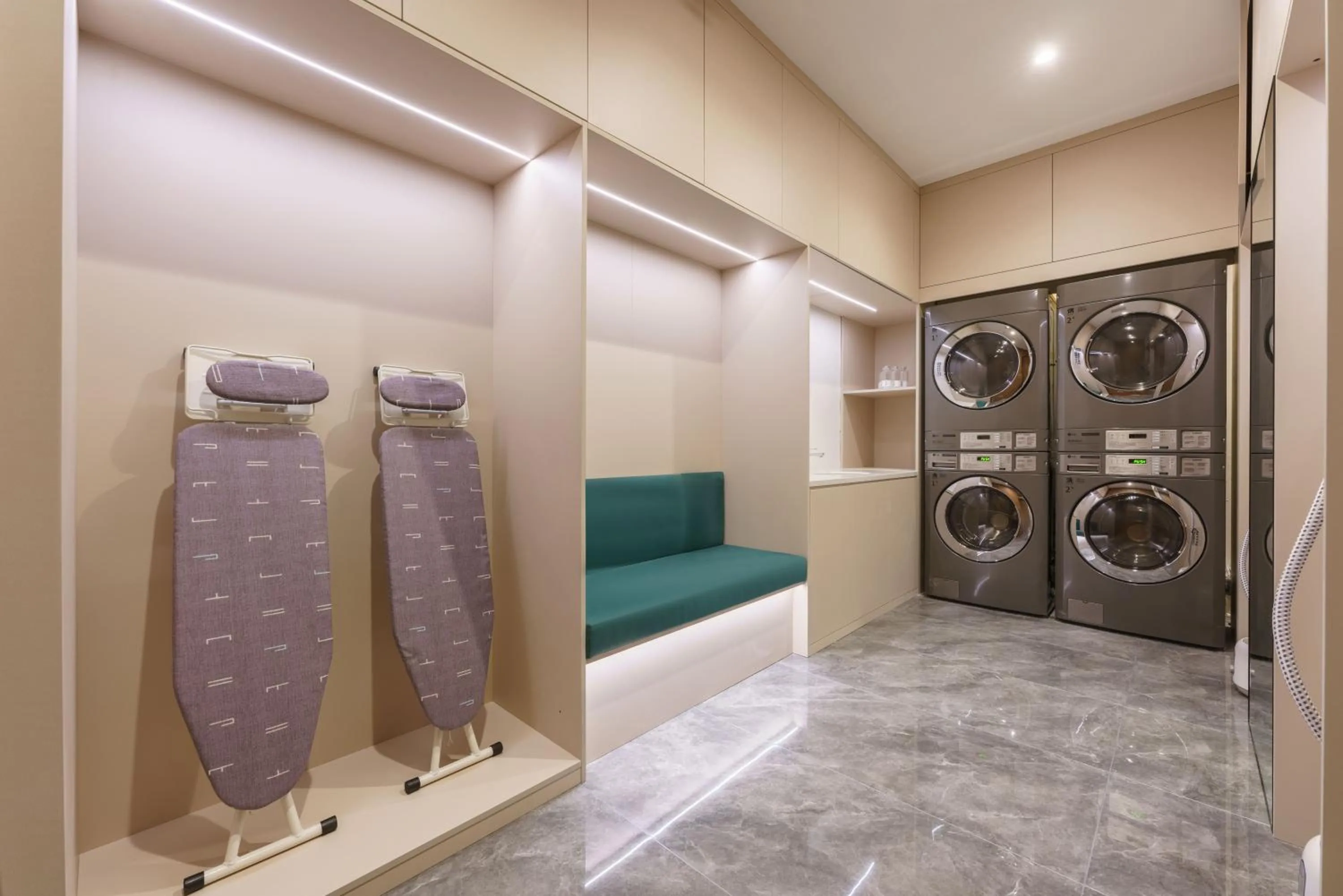 laundry in Dalian Zhongshan Square Seaview Meilun Hotel