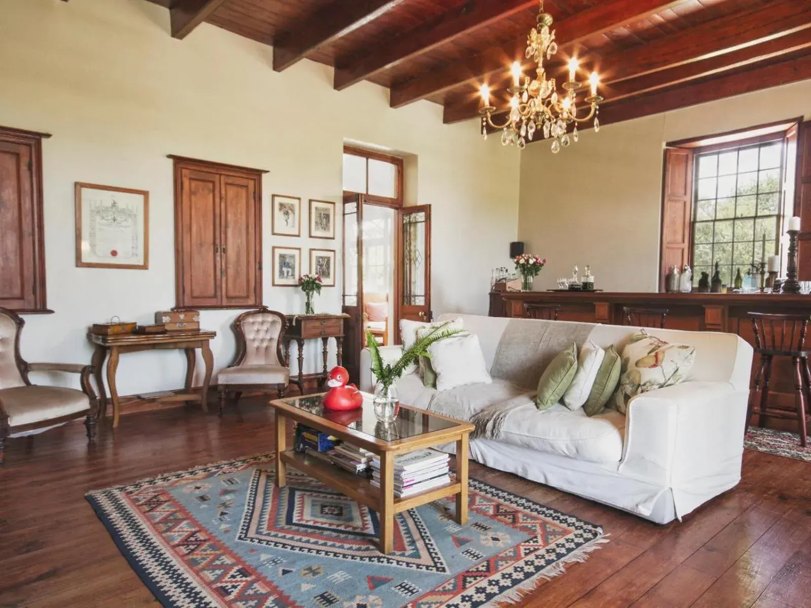 Lounge or bar in Schoone Oordt Country House Lounge or bar in Schoone Oordt Country House