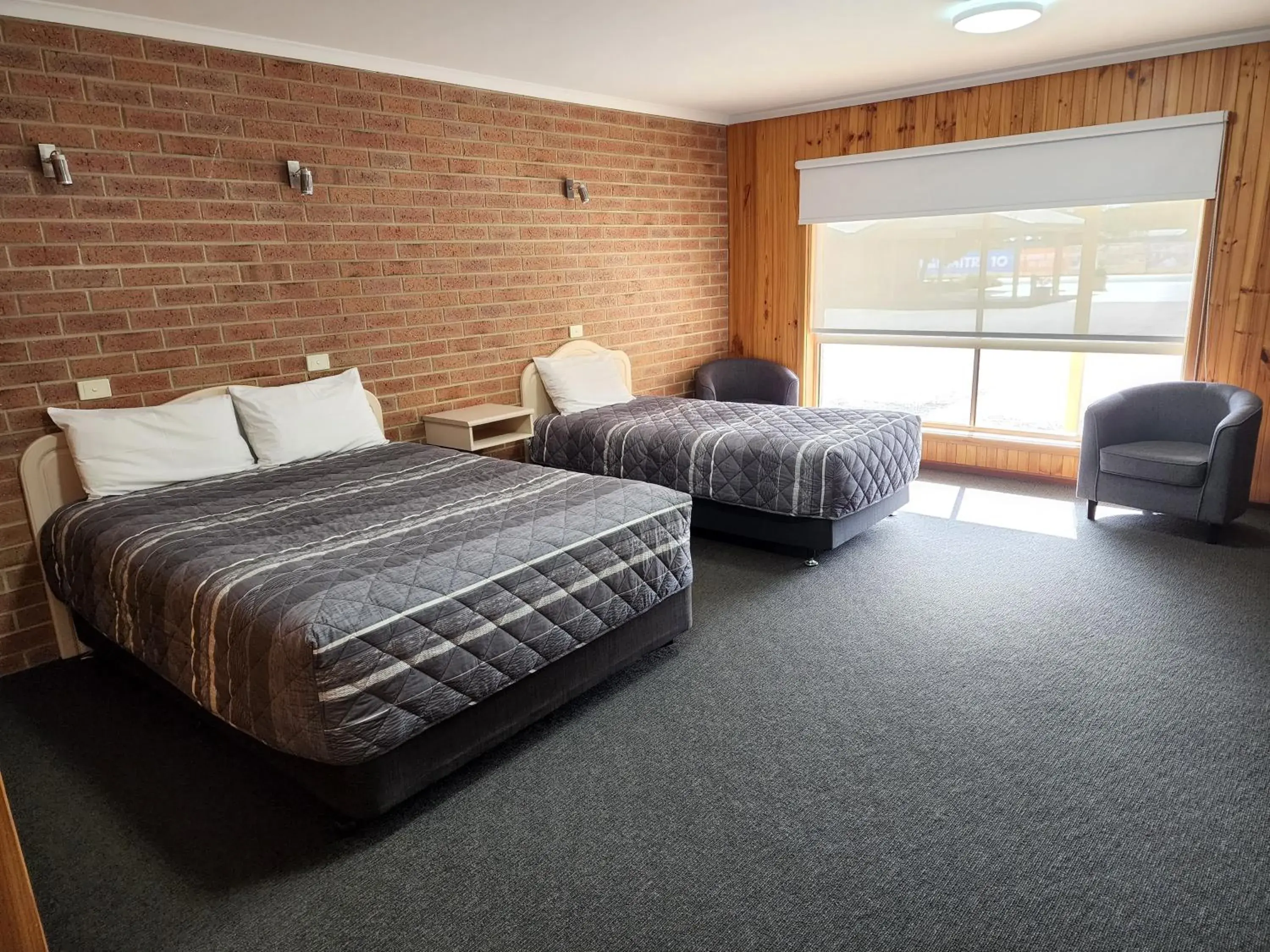 Superior Twin Room in Country Roads Motor Inn Naracoorte Superior Twin Room in Country Roads Motor Inn Naracoorte