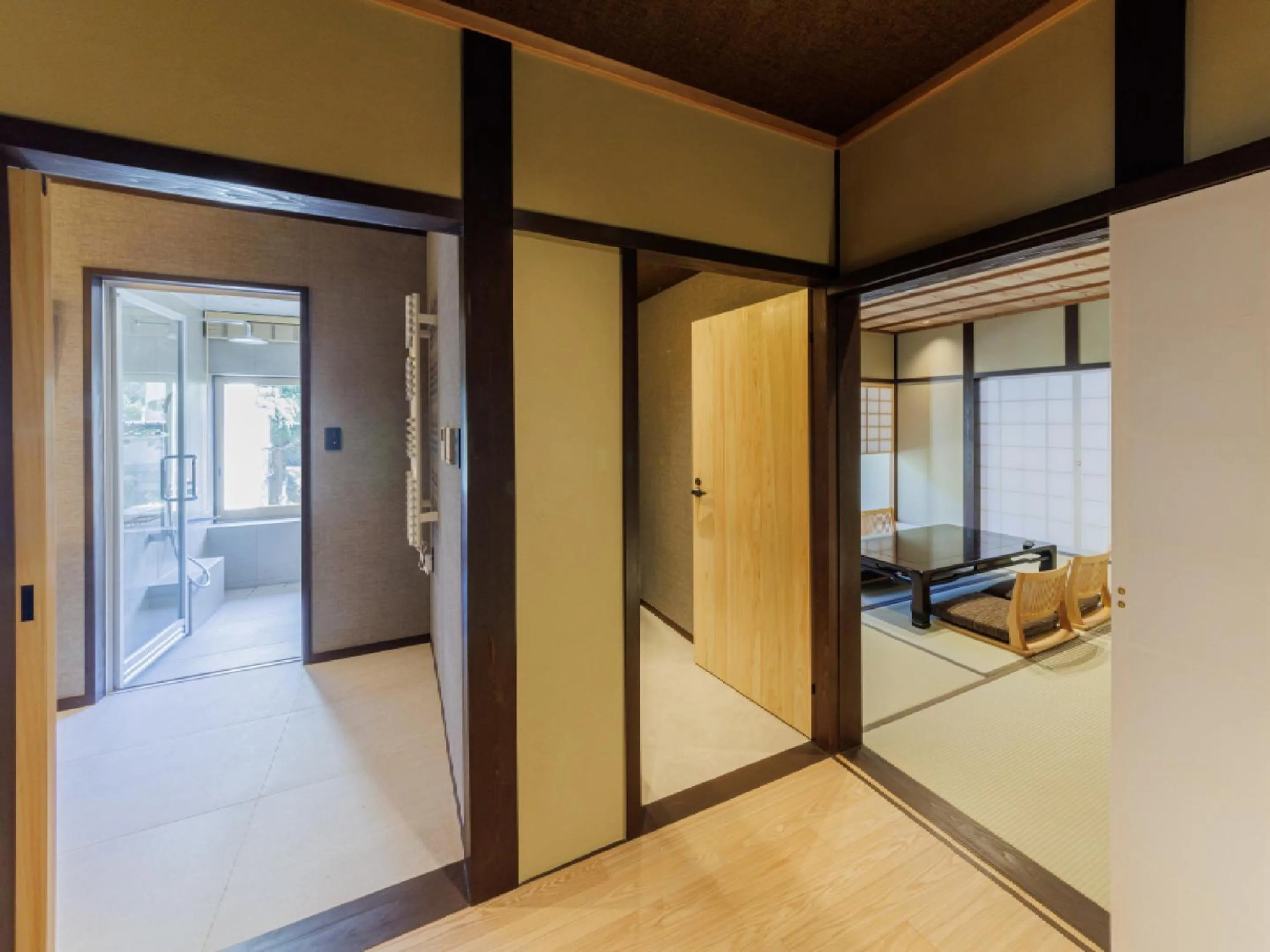 Photo of the whole room, Bed in Ryokan Kigusuriya