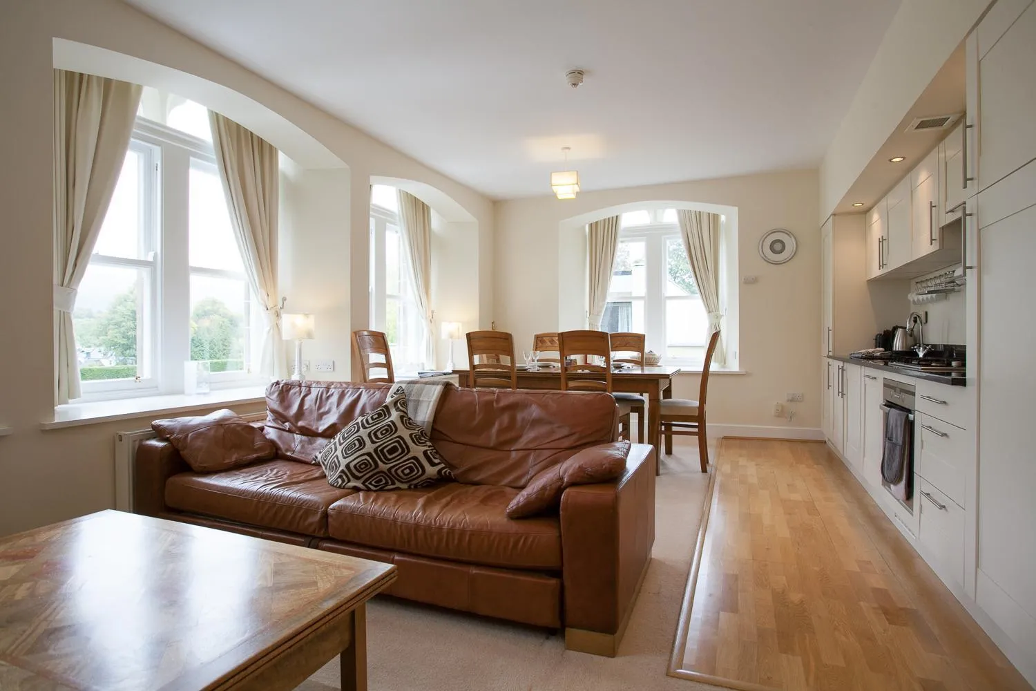 Living room in Old School Apartments Highland Club