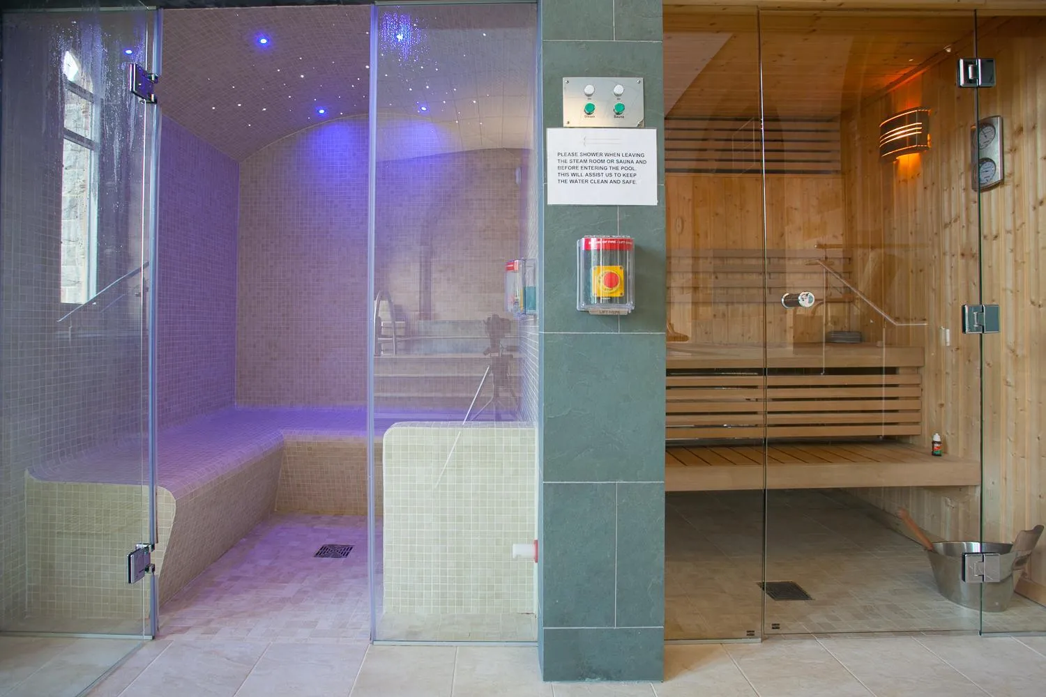 Sauna in Old School Apartments Highland Club