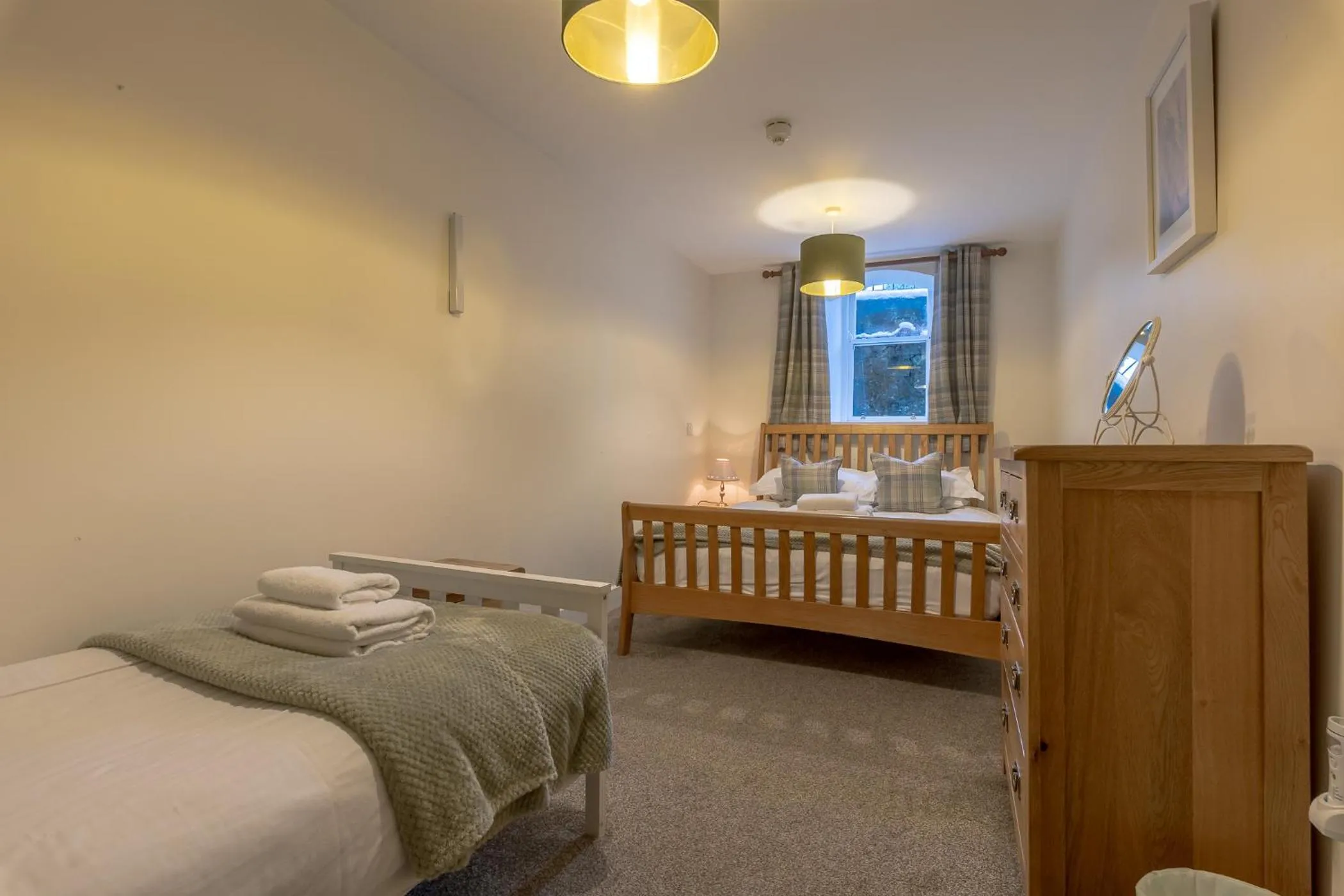 Bed in Old School Apartments Highland Club