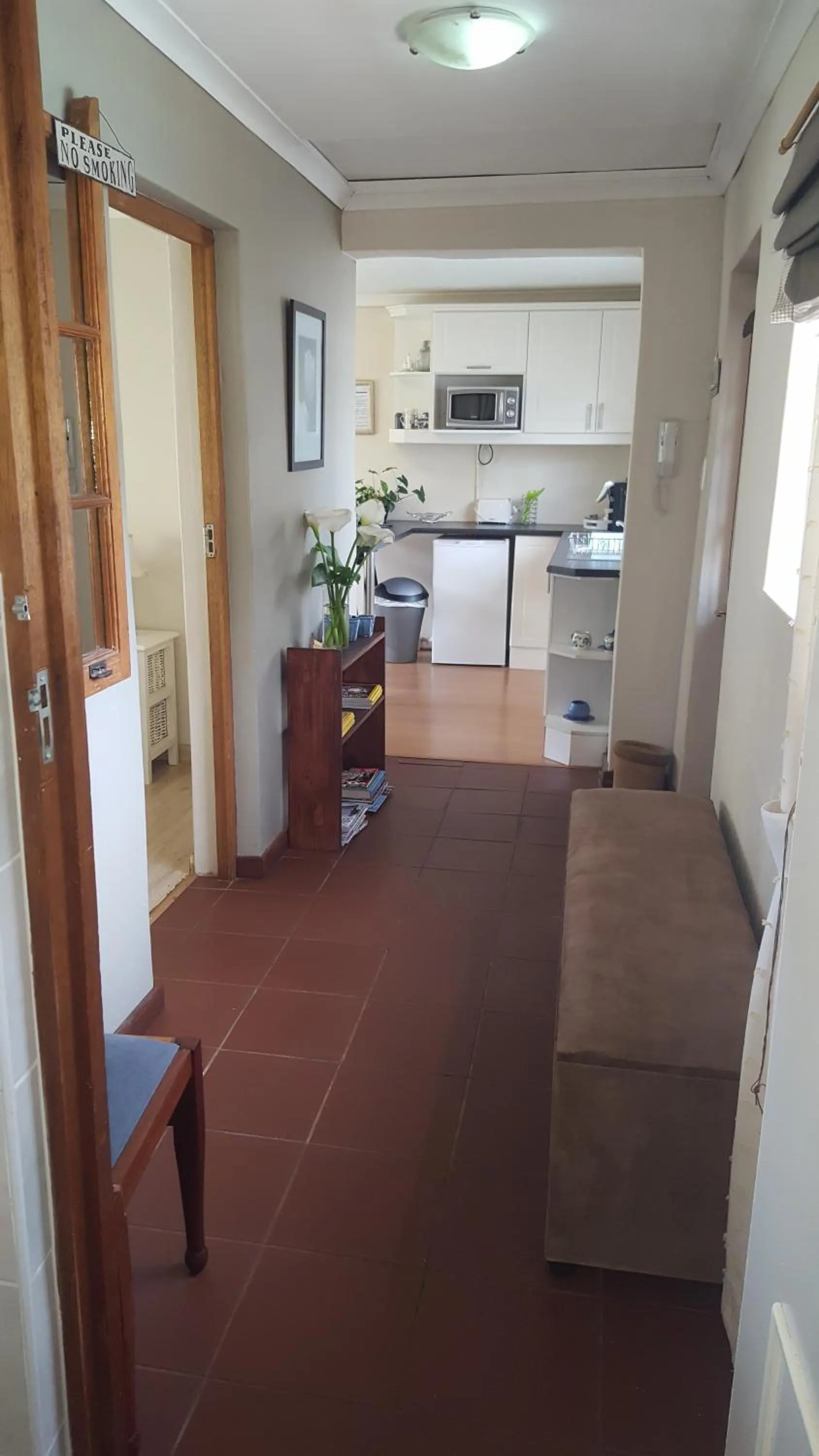 Kitchen or kitchenette in Apartment 7 On Oakleigh