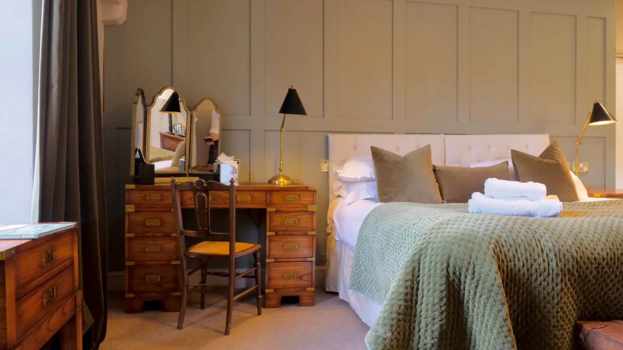 Bed in Simonstone Hall Hotel