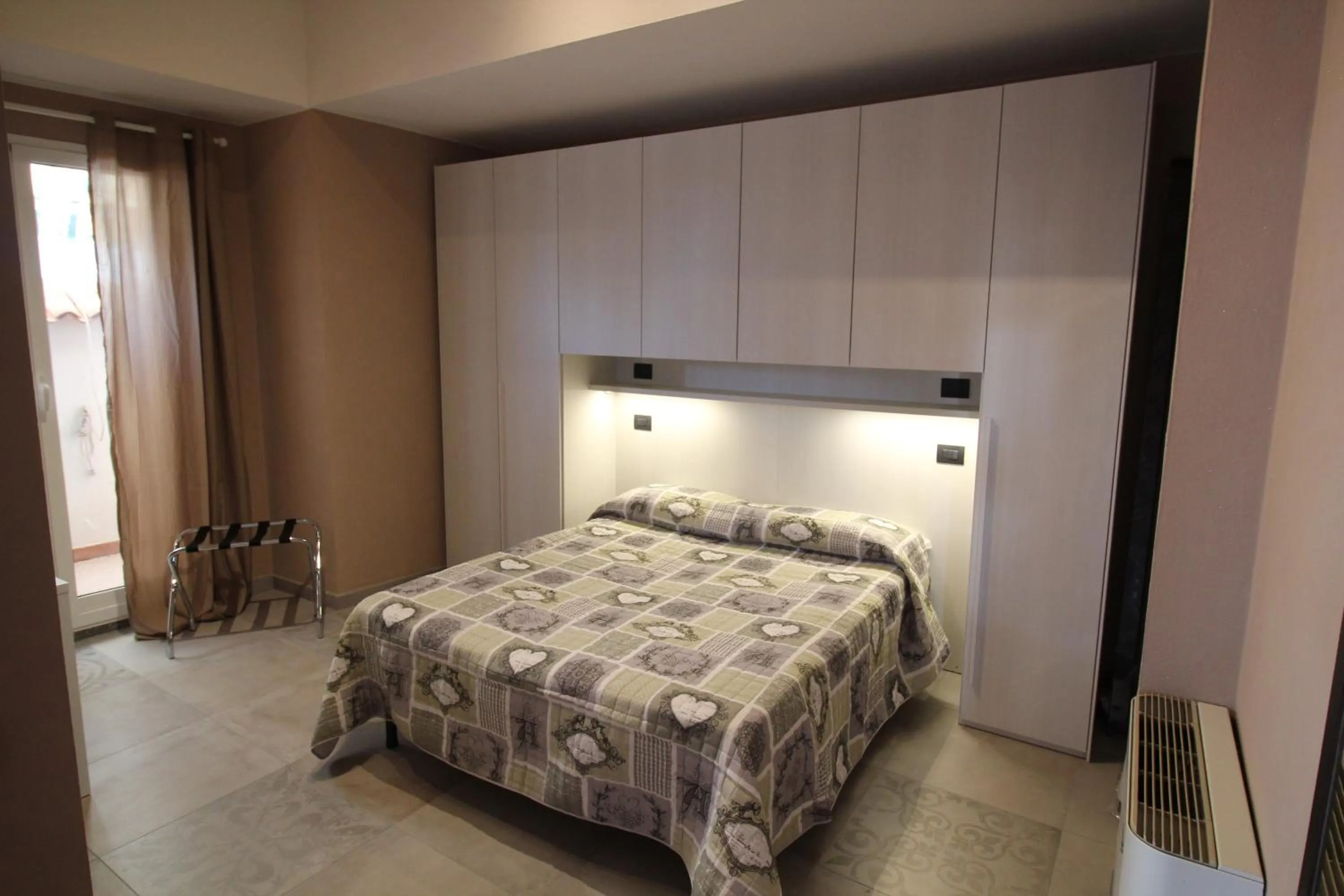 Bedroom, Bed in Del Prado