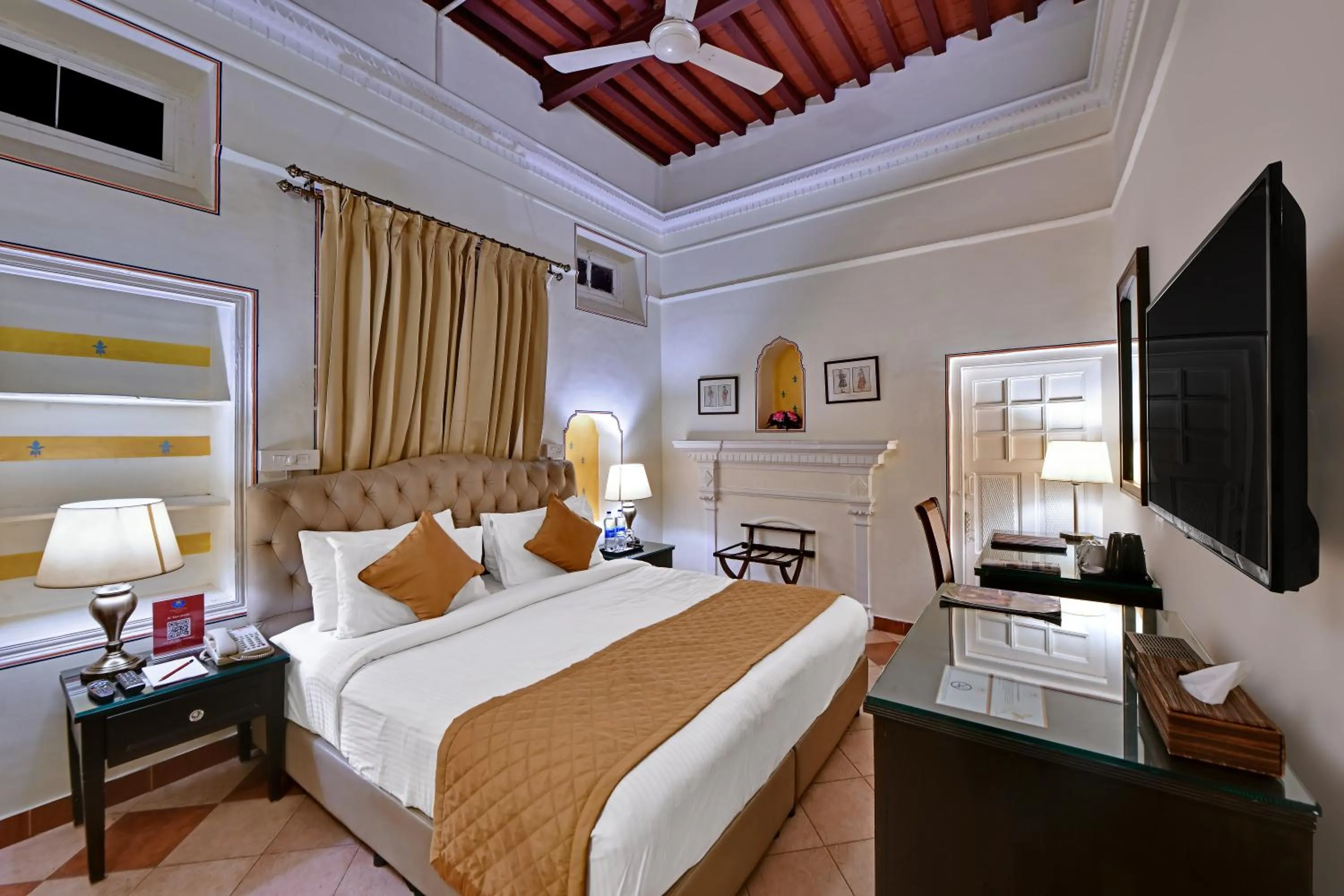 Bed in WelcomHeritage Ramgarh