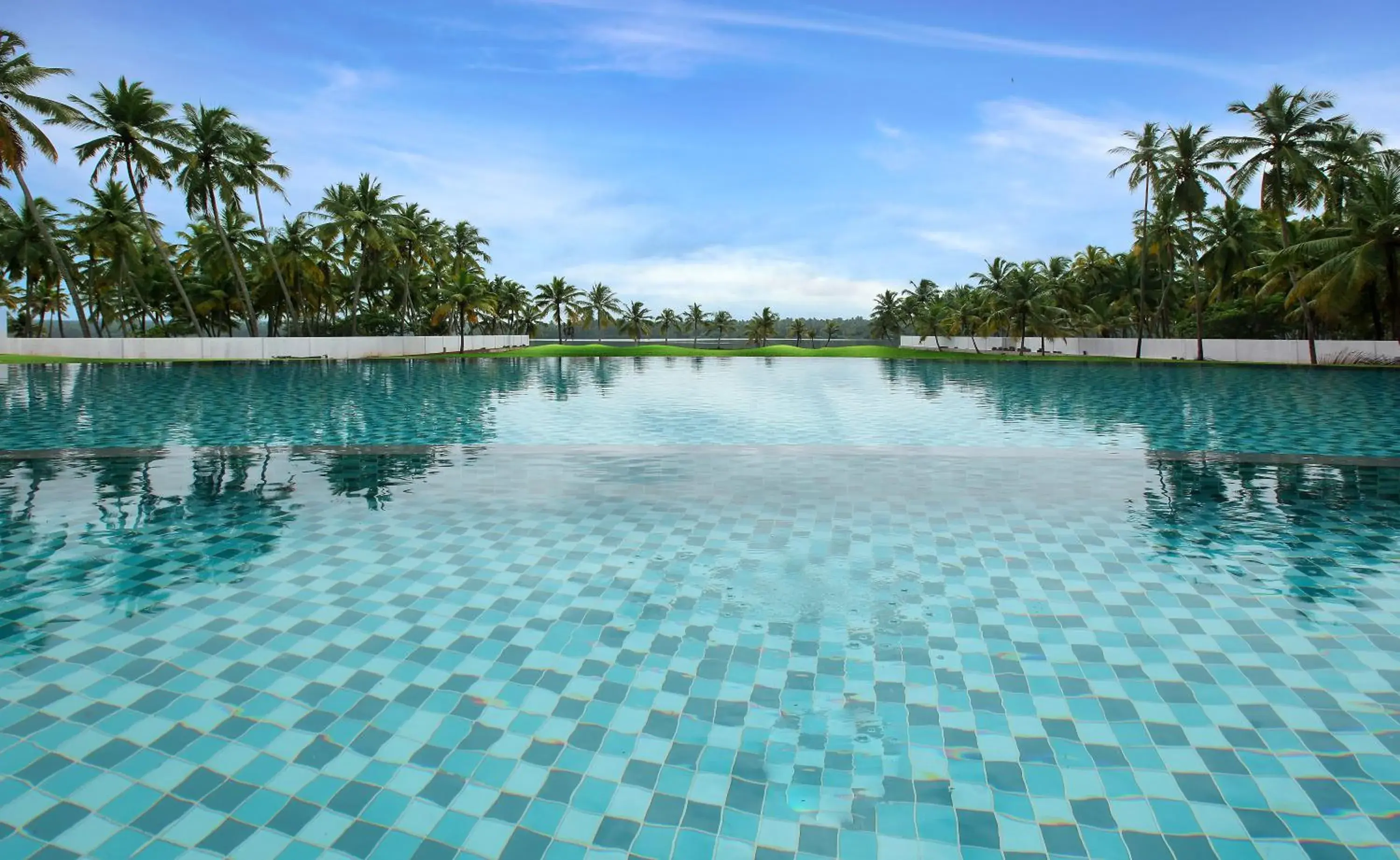 Swimming pool in Lake Palace Trivandrum Swimming pool in Lake Palace Trivandrum