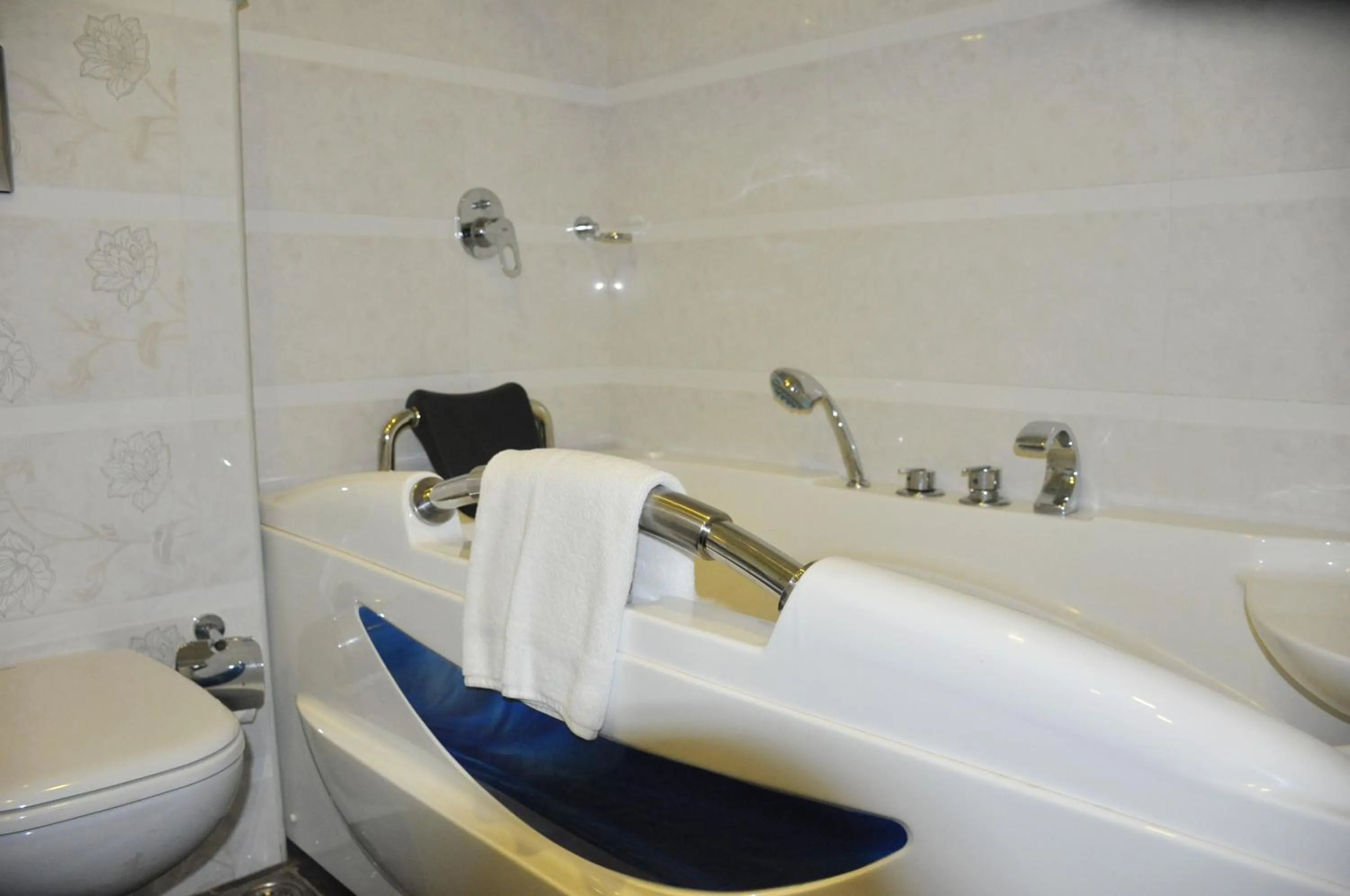 Spa and wellness centre/facilities in Lake Palace Trivandrum