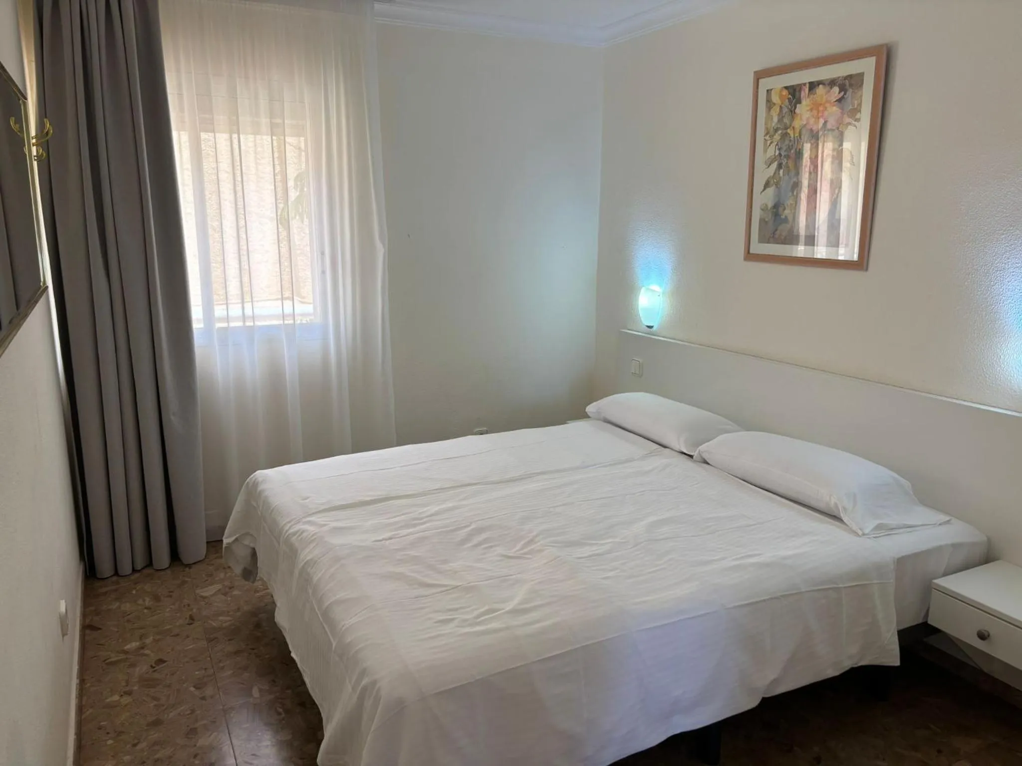 Bedroom, Bed in Atlantic Beach Club