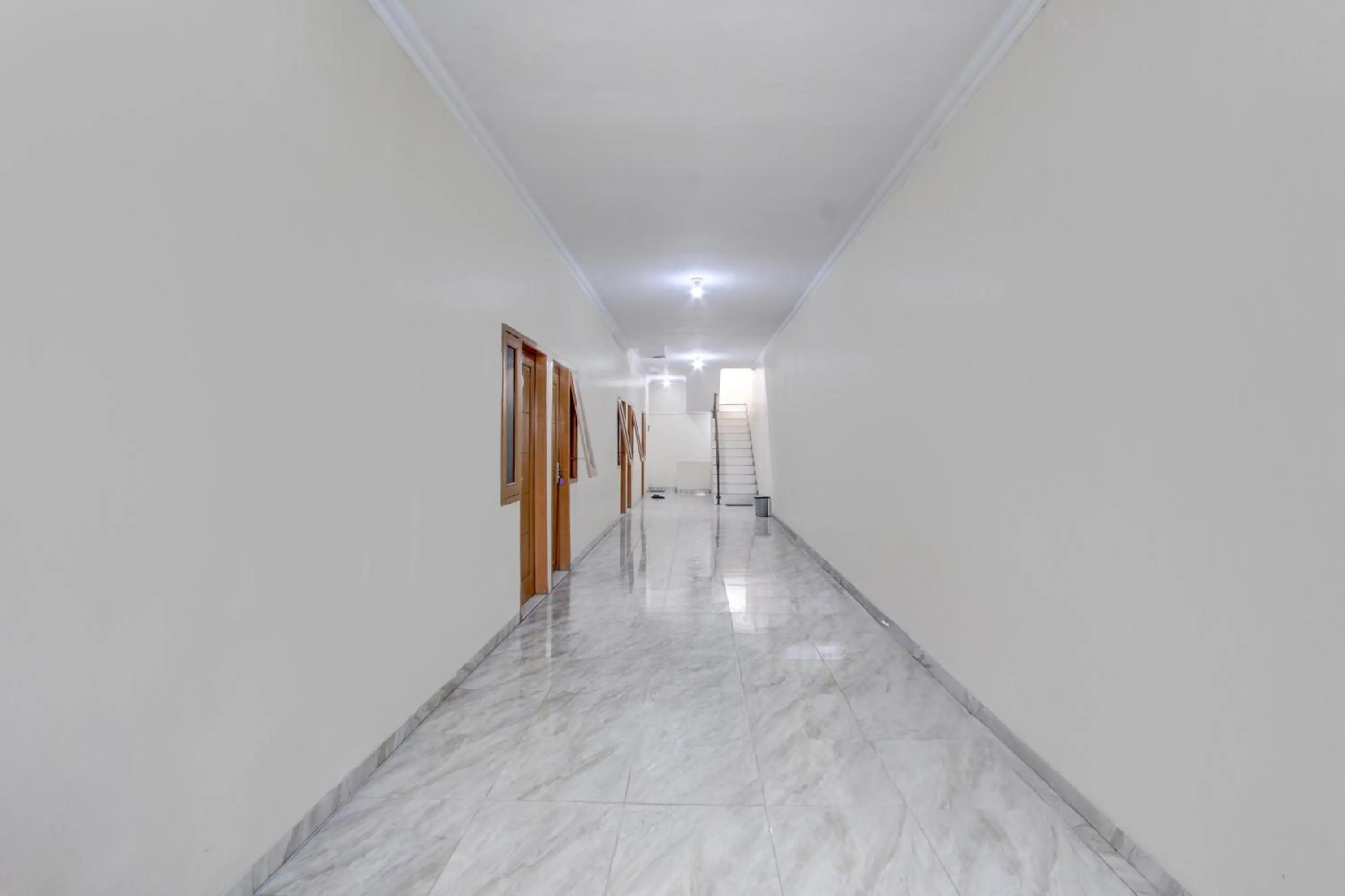 Lobby or reception in Hotel O Mirza Guesthouse Syariah