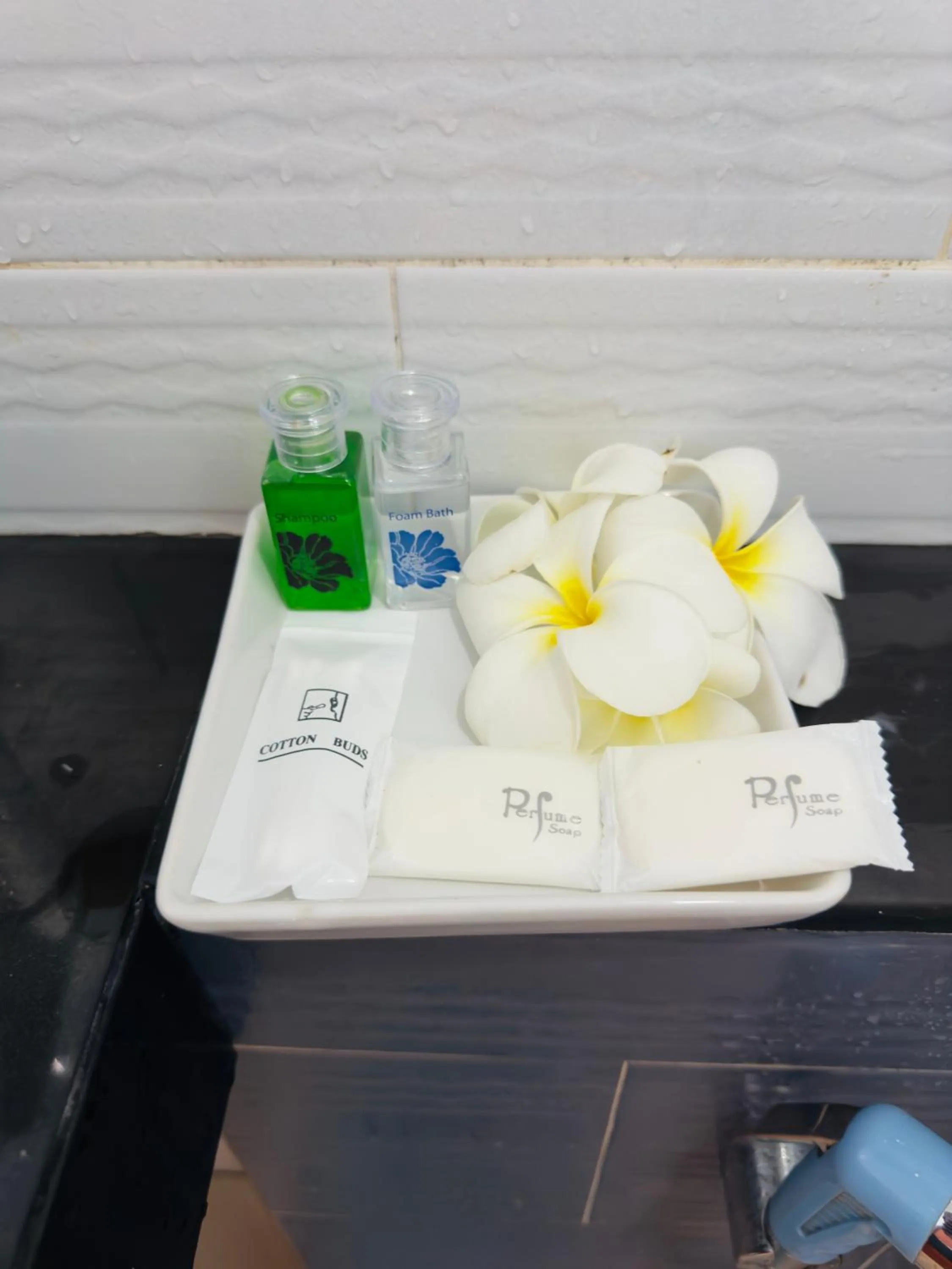 Bathroom in Andawa Lanta Resort