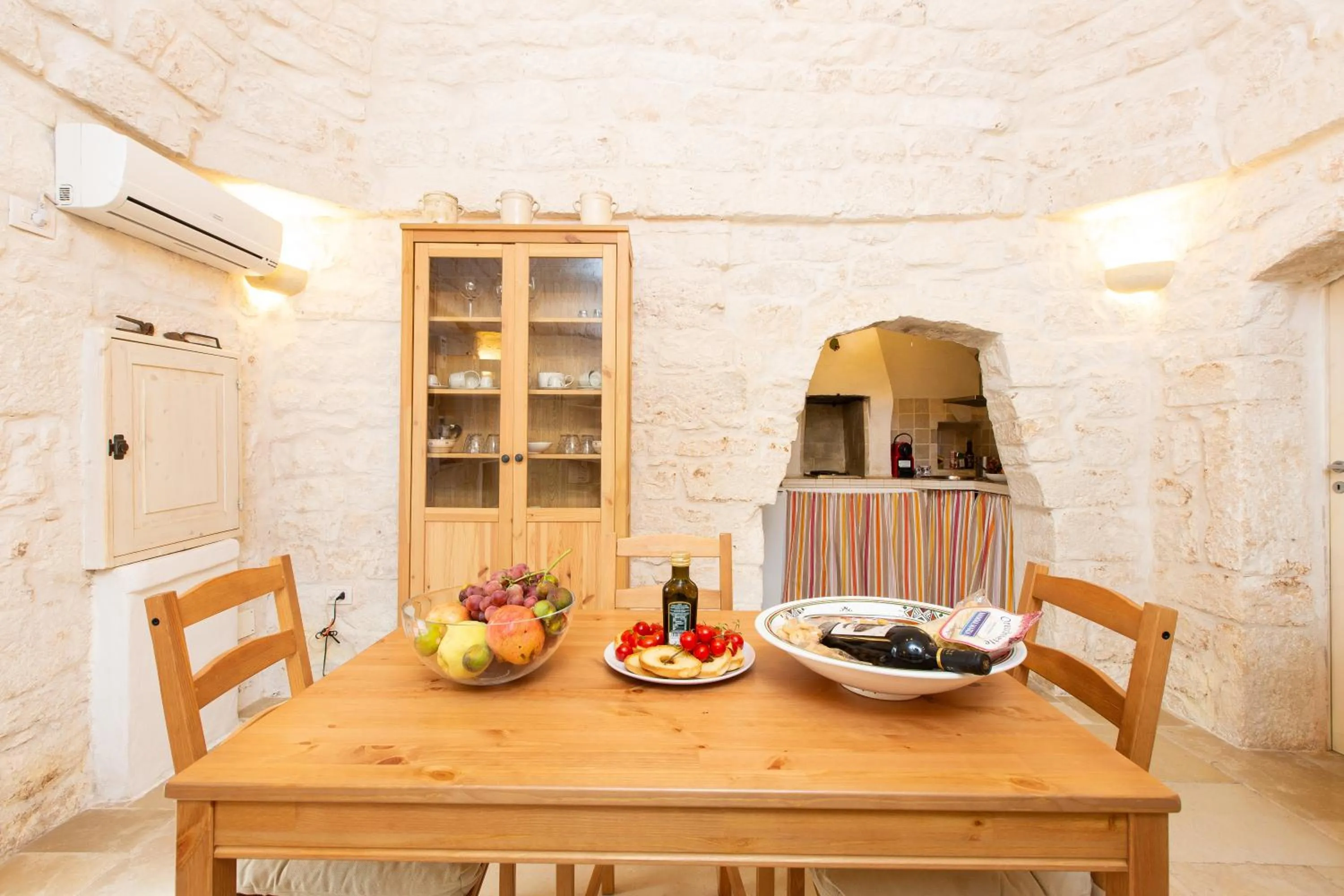 Lovely Stone House In Ostuni