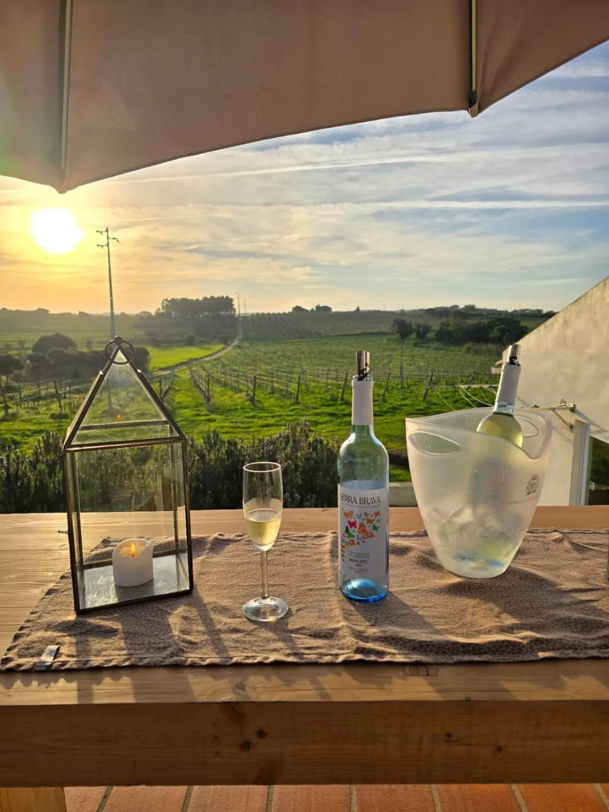 Natural landscape in Entre Vinhas & Mar